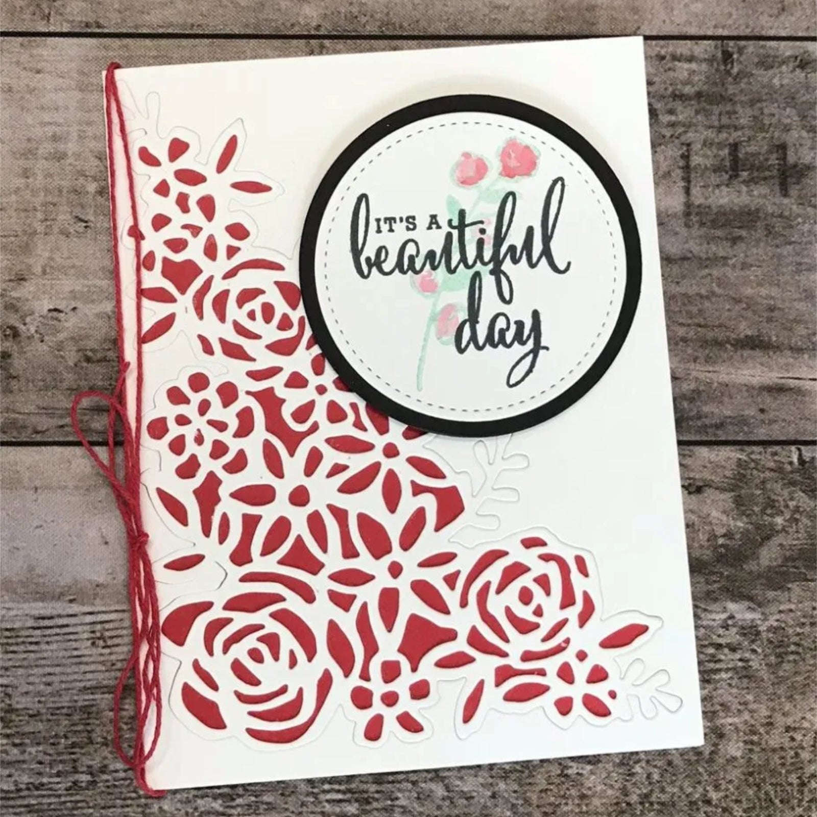 Flowers & Leaves Corner w Butterfly Cutting Dies