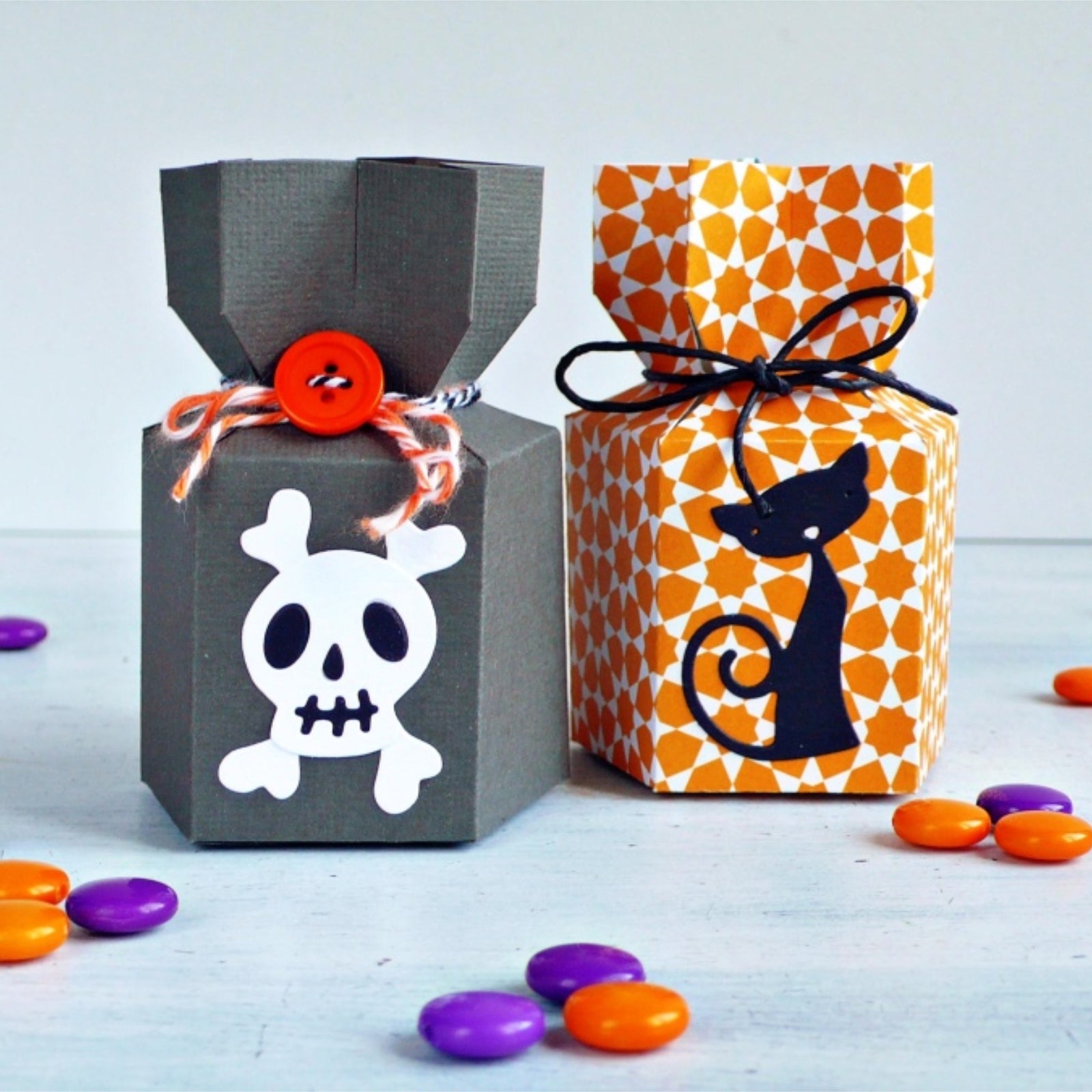 Bubbling Brew Crew Halloween Cutting & Embossing Dies