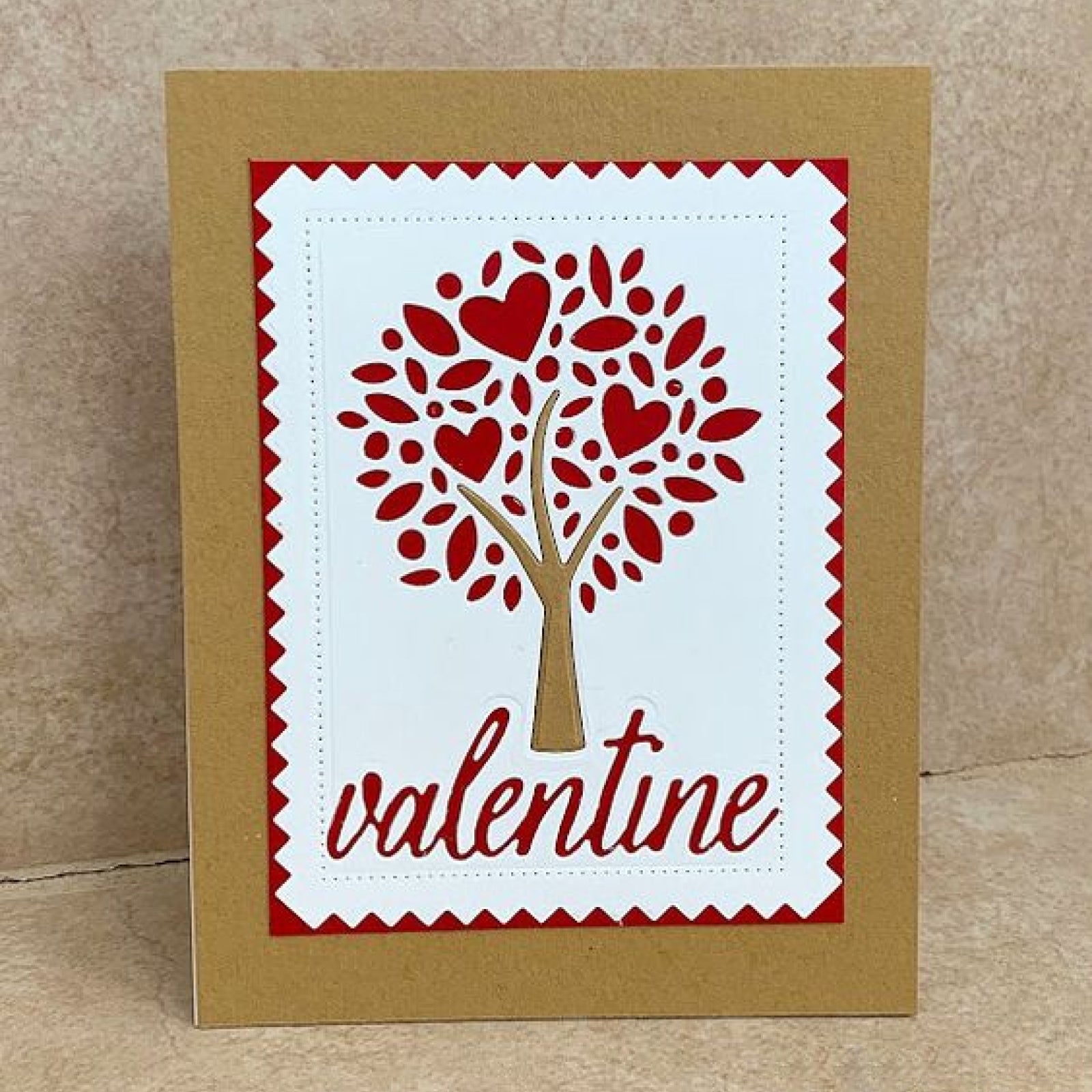 Cutout Tree w Three Hearts Cutting Die