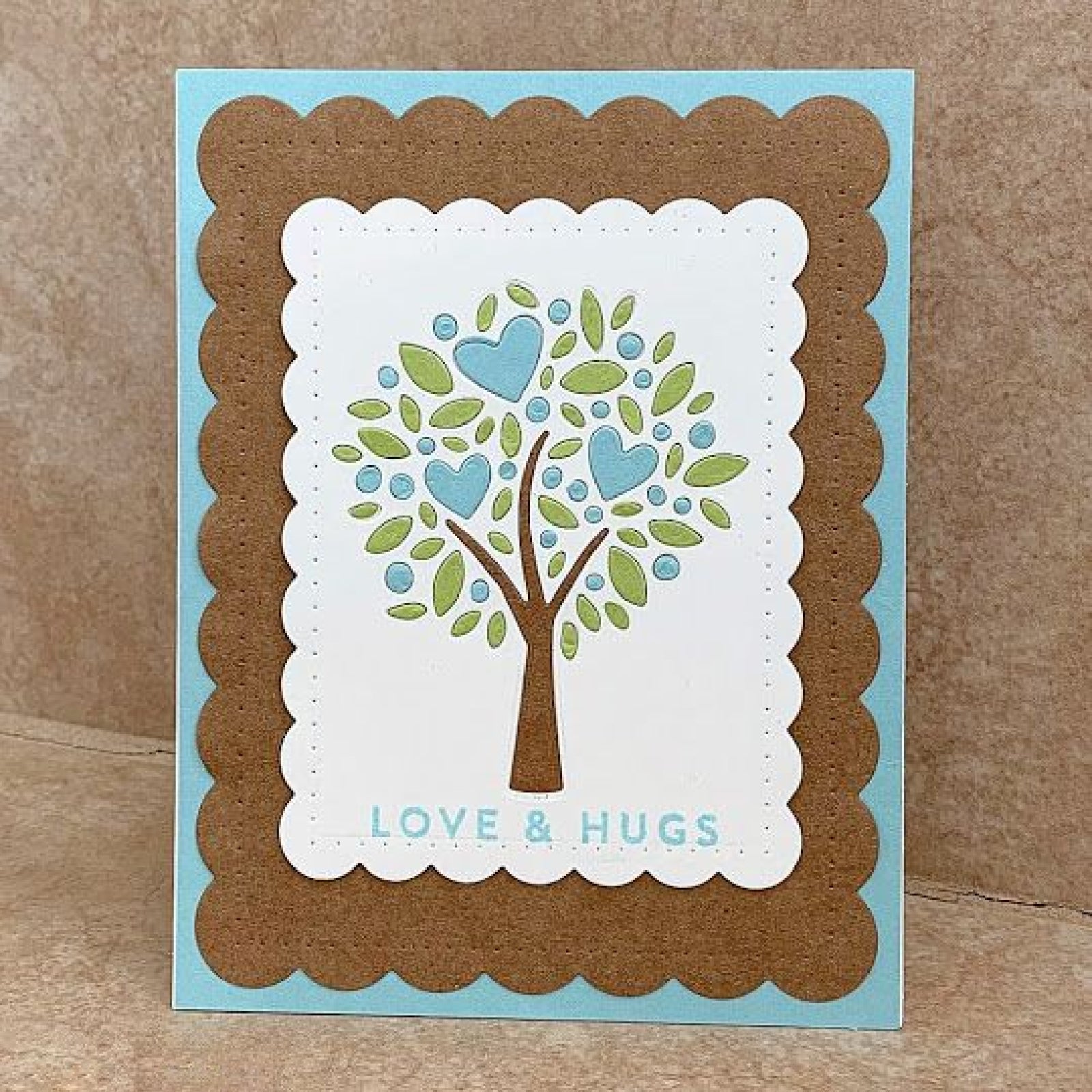 Cutout Tree w Three Hearts Cutting Die