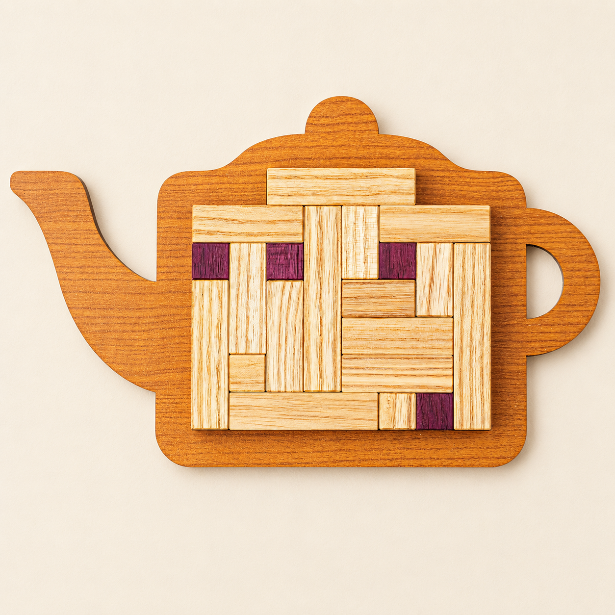 Teapot – Intermediate Packing Puzzle by Pelikan Puzzles