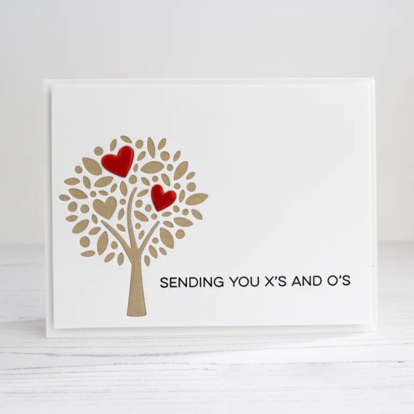 Cutout Tree w Three Hearts Cutting Die