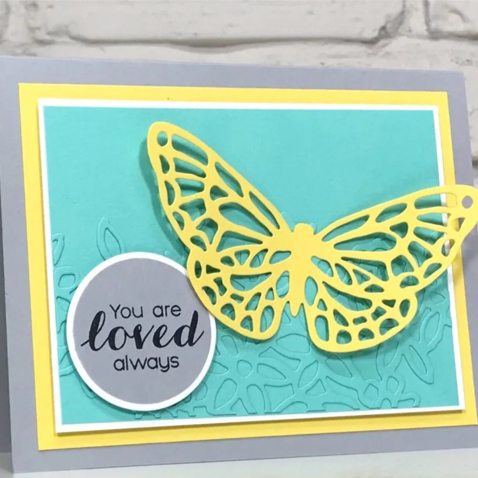 Flowers & Leaves Corner w Butterfly Cutting Dies