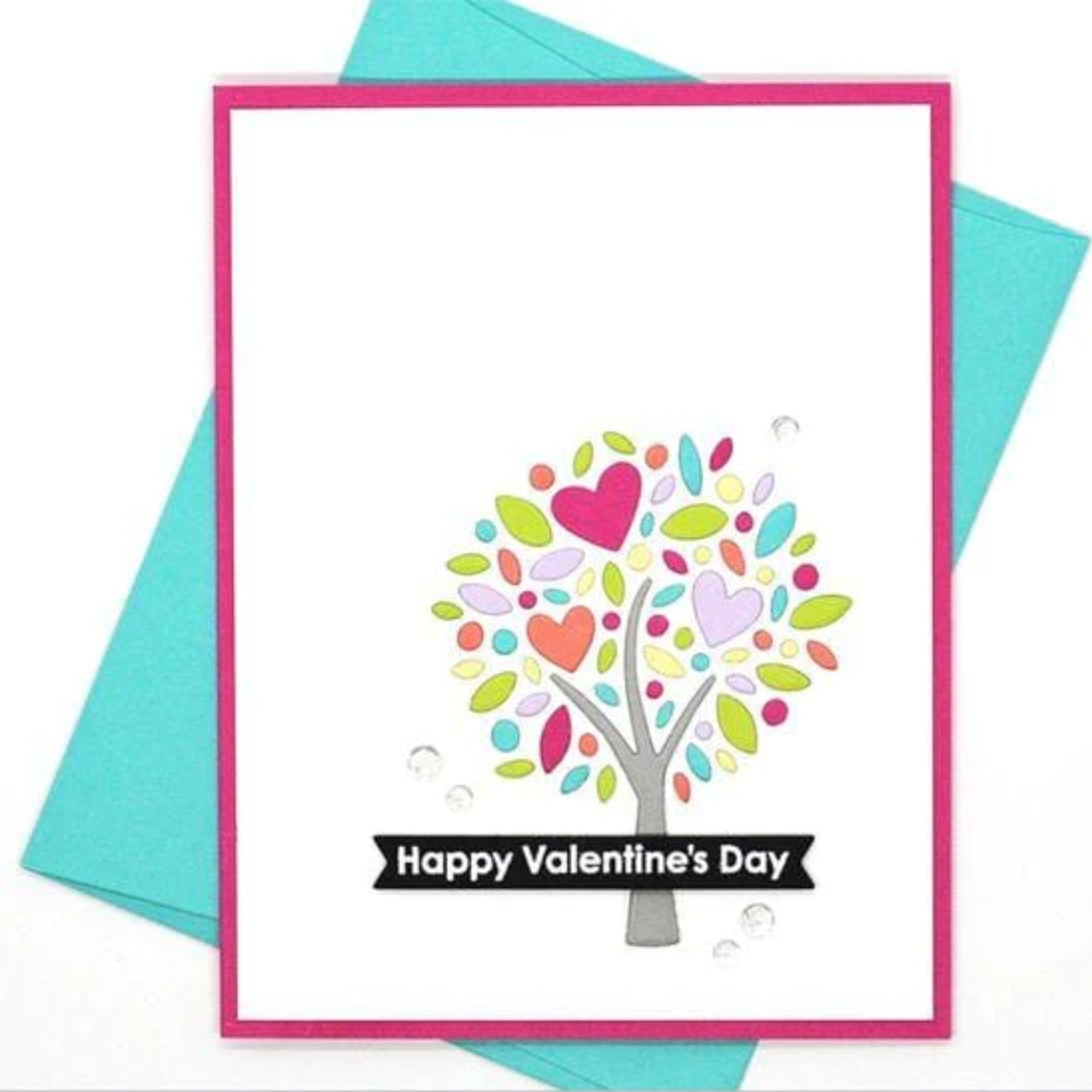 Cutout Tree w Three Hearts Cutting Die