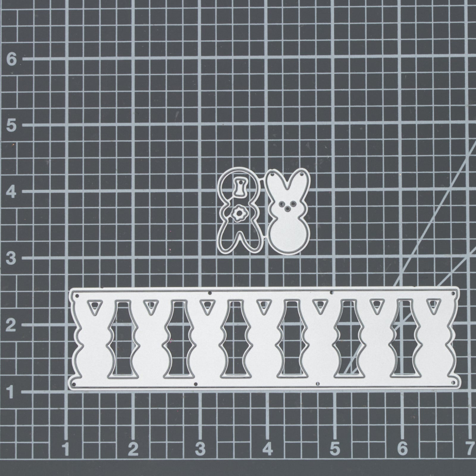 Mini Peeps Border w Layering Bunnies Cutting Dies