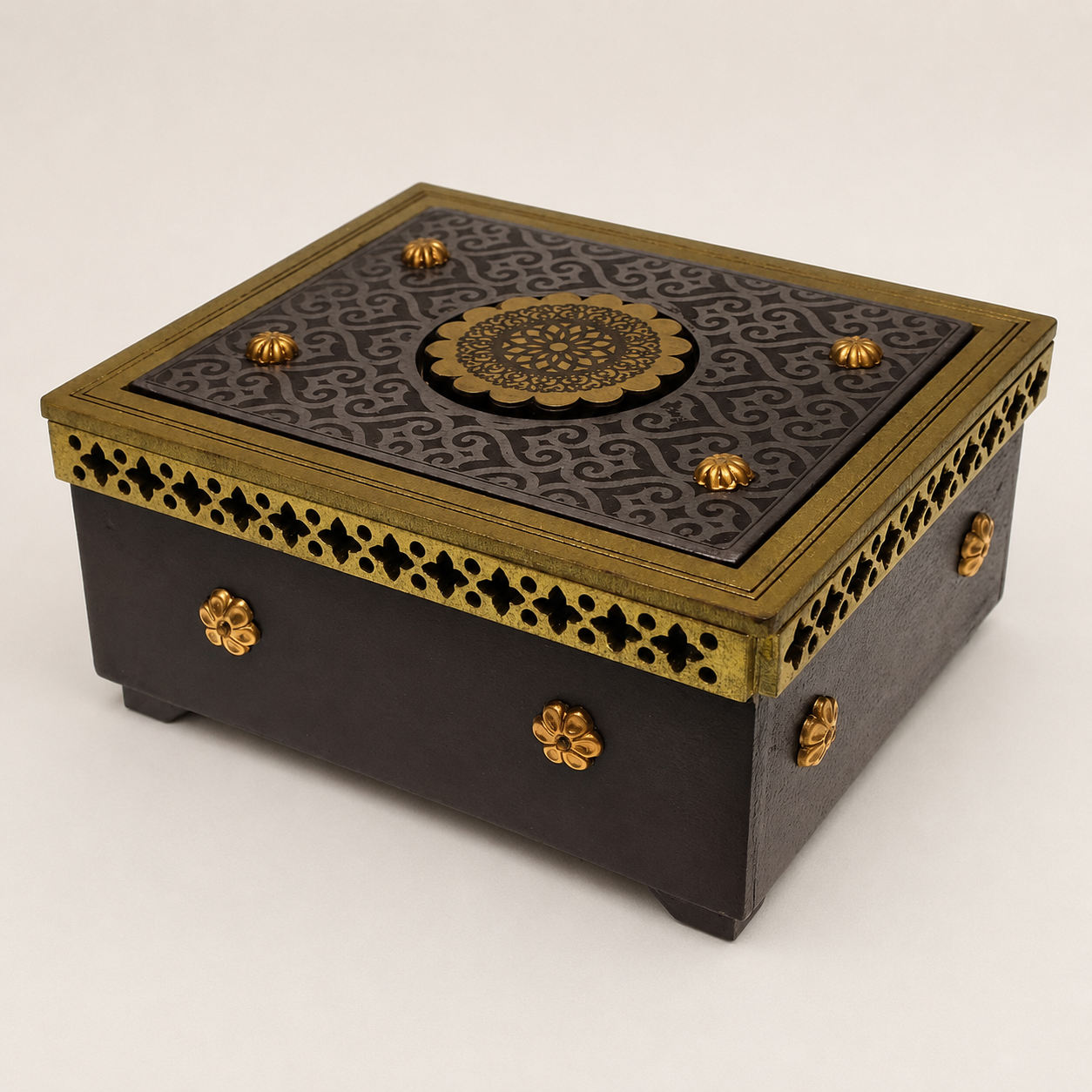 Klick Box – Advanced Puzzle Box by Jean Claude Constantin