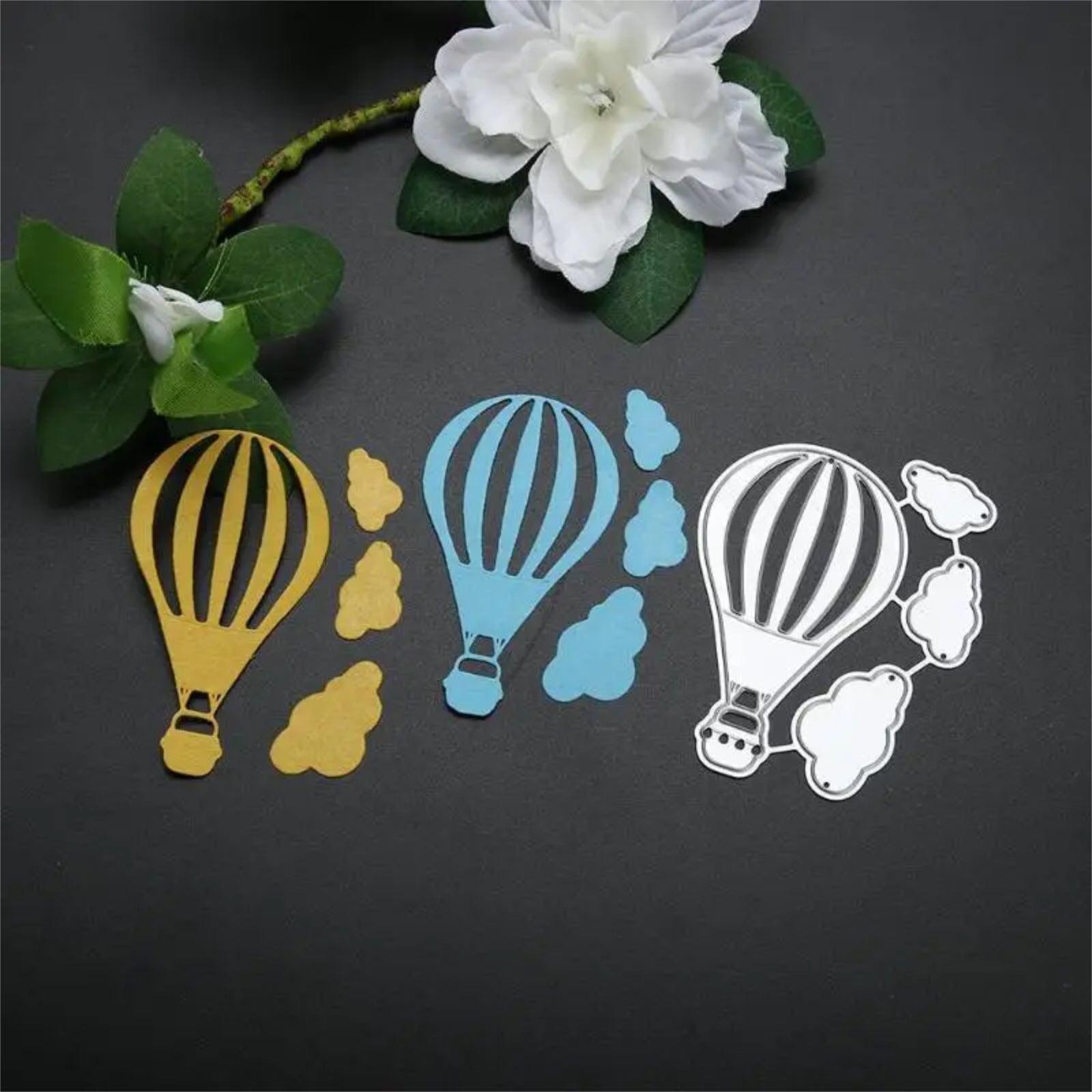 Hot Air Balloon w Clouds Cutting Embossing Dies
