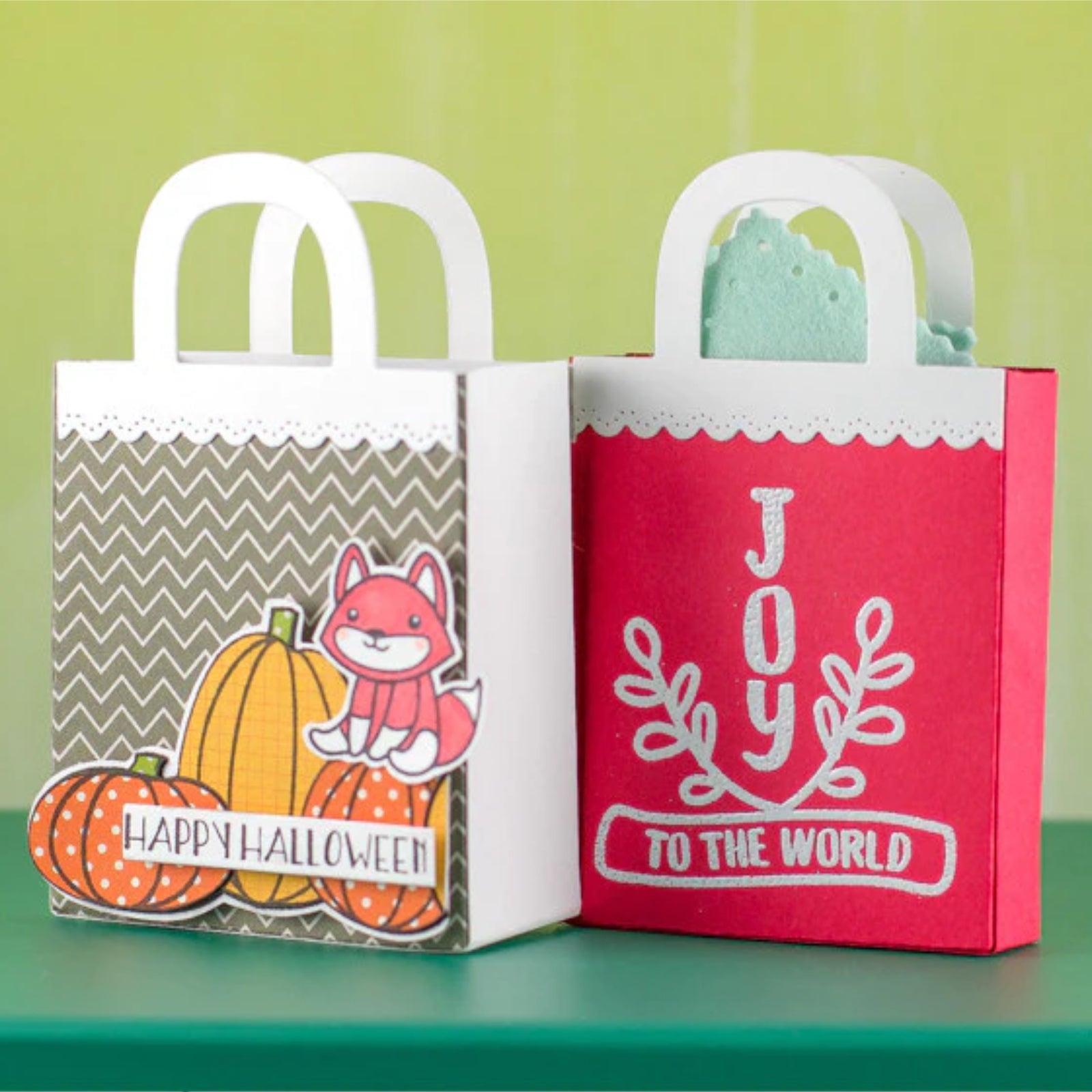 Gift Bag Pocket w Flowers & Handles Cutting Dies