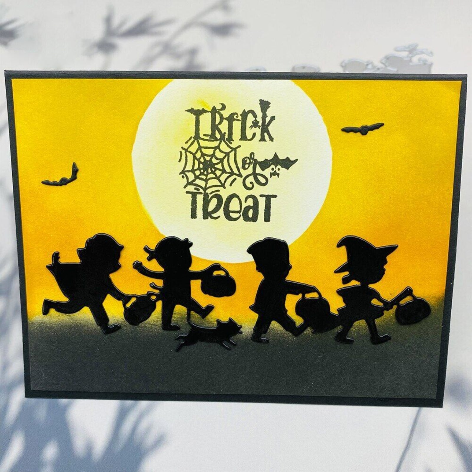 Halloween Kids Quartet w Cat & Bats Cutting Die