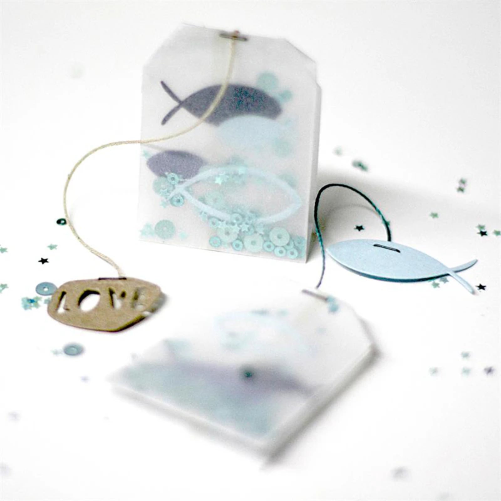 Four Fish w Cutout Eyes Cutting Dies