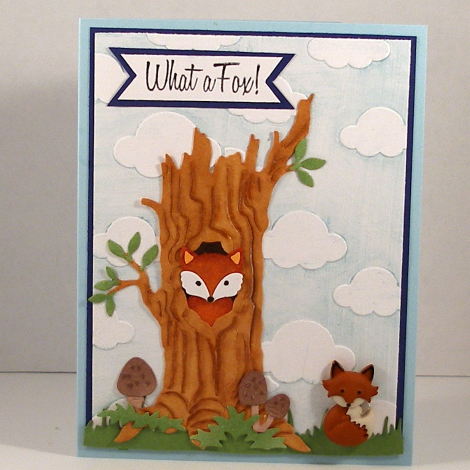 Woodland Critters w Hollow Tree Scene Creator Cutting Dies