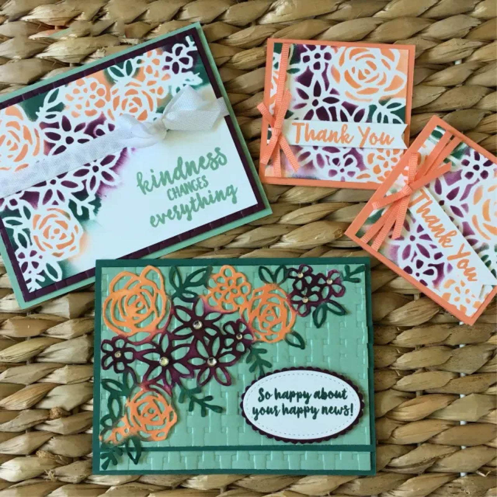 Flowers & Leaves Corner w Butterfly Cutting Dies