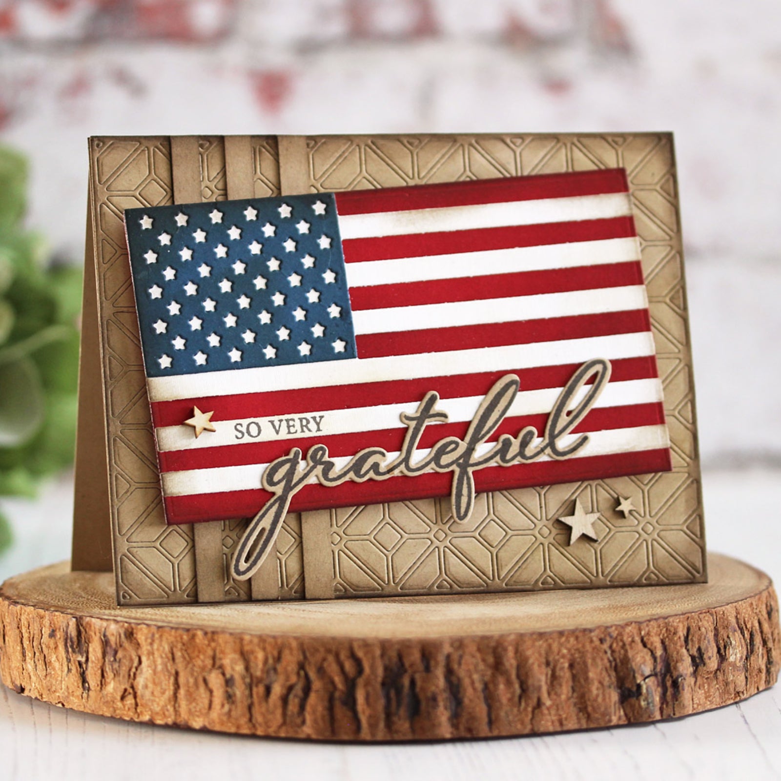 Layering American Flag Cutting & Embossing Dies