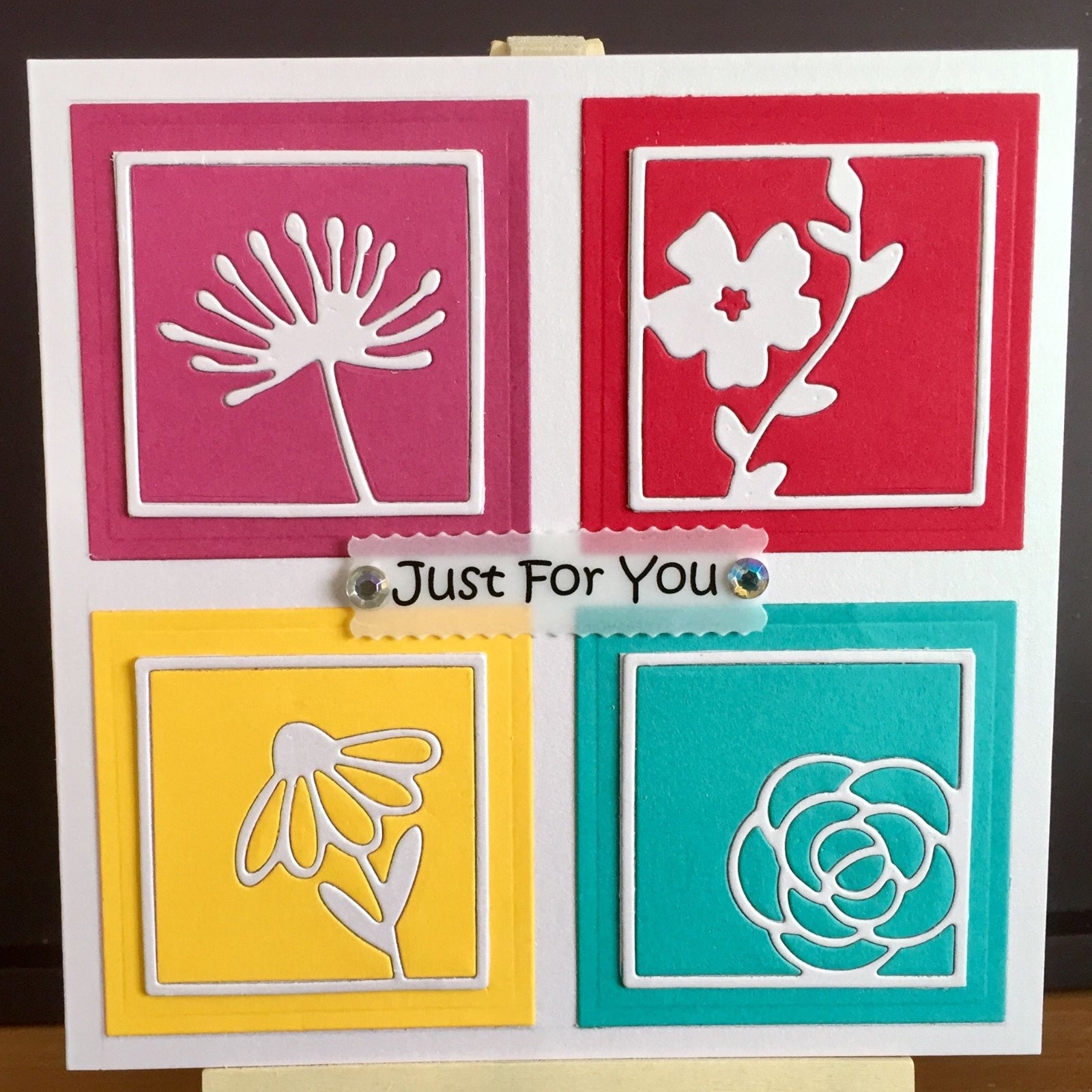 Square Framed Flowers Cutting Dies