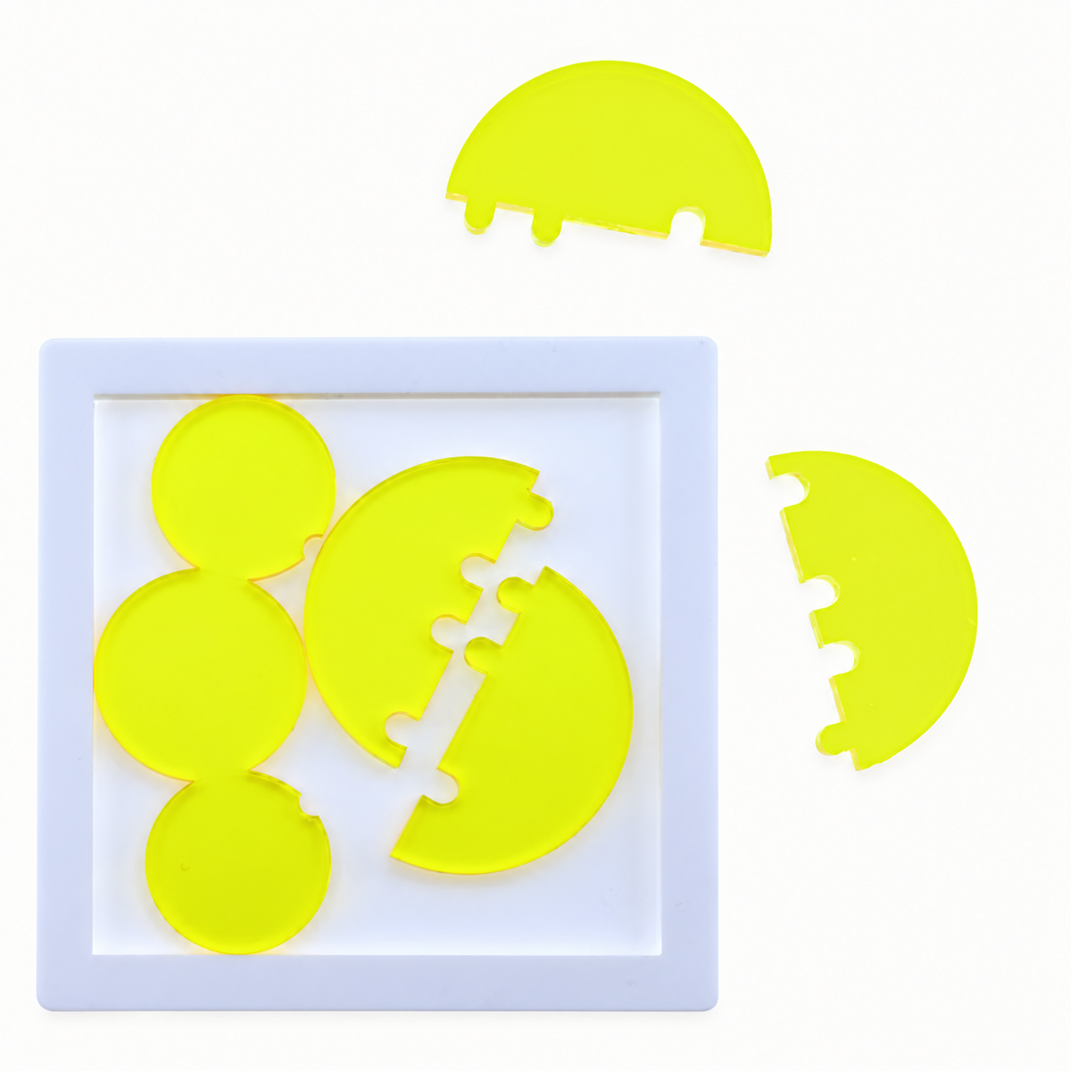 Acazu Solahai 2 yellow packing puzzle pieces and the shared frame on a neutral background.
