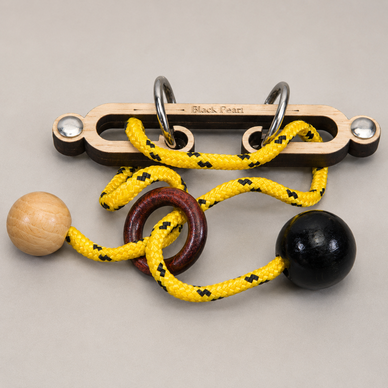 Black Pearl – Advanced Rope Puzzle by Siebenstein-Spiele