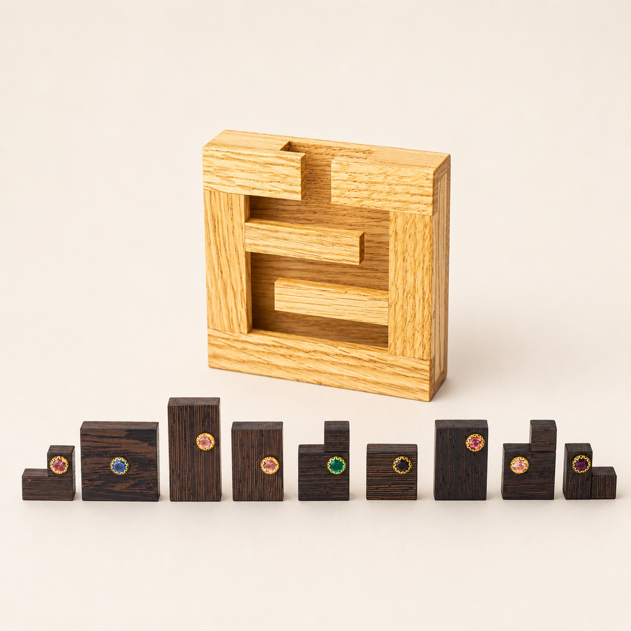 Diasafe – Advanced Packing Puzzle by Pelikan Puzzles