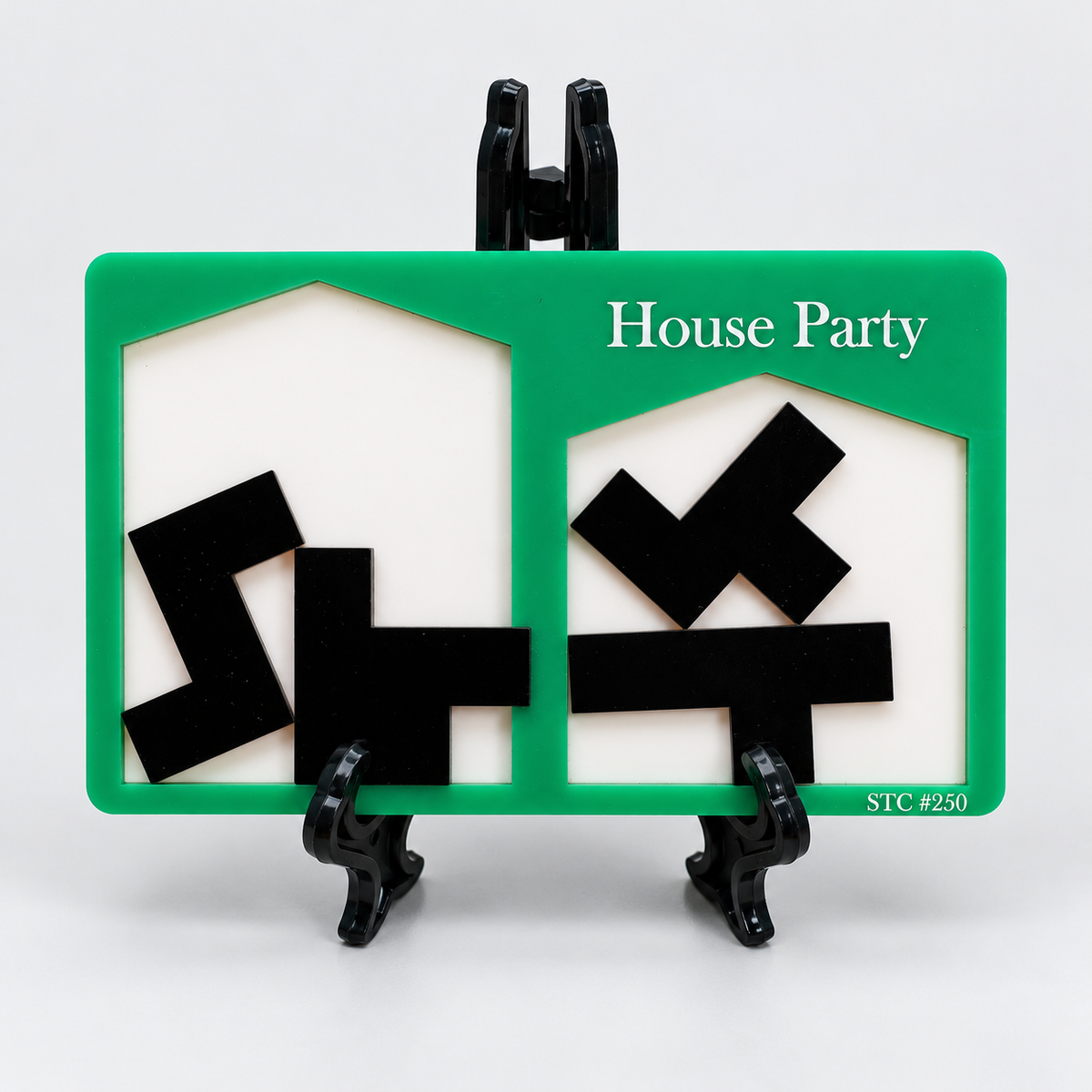 House Party original four black pieces, green frame and complete stand