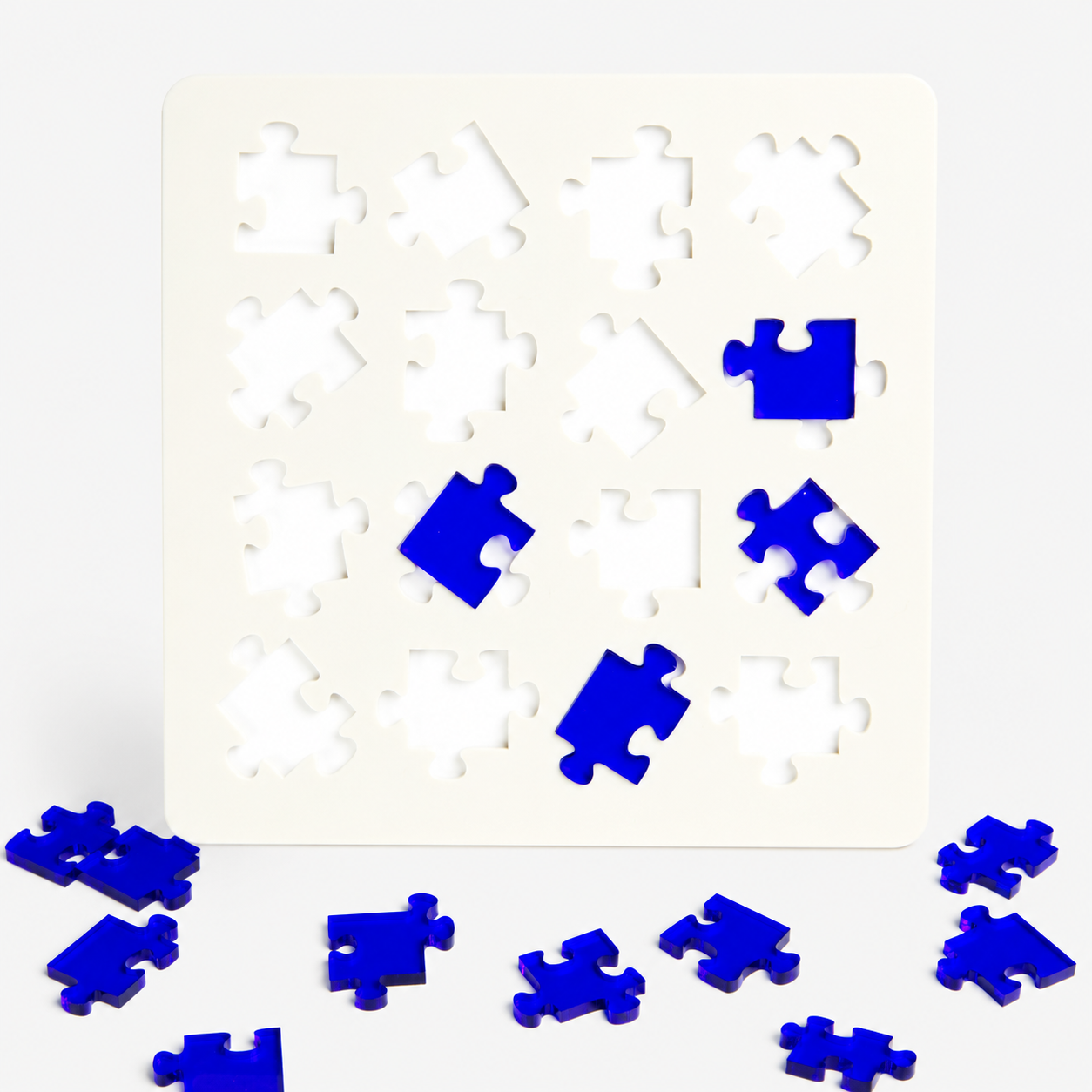 Jigsaw 16 – Intermediate Packing Puzzle by Yuu Asaka