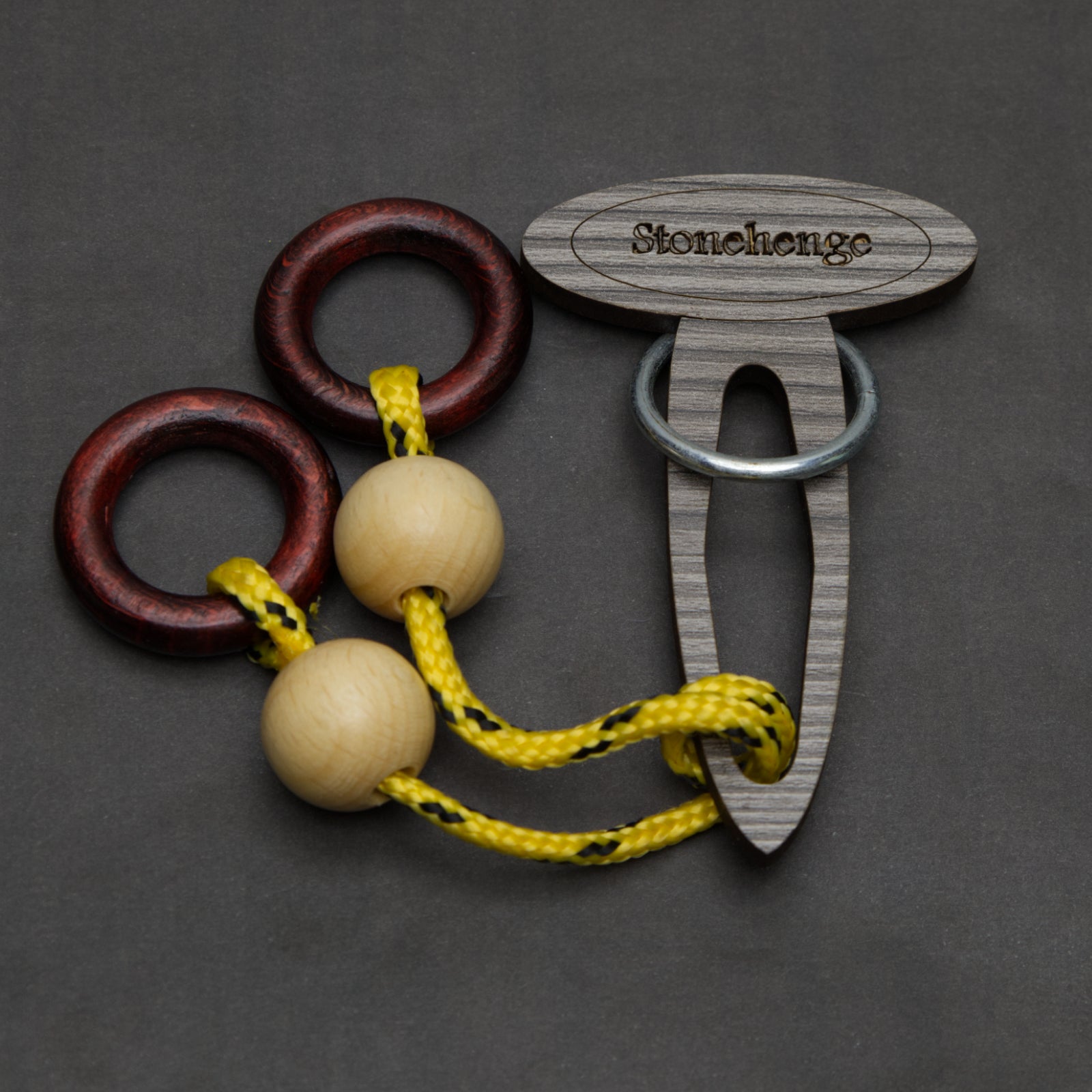 Stonehenge - Ring and Rope Puzzle - Level 6 - Siebenstein Spiele