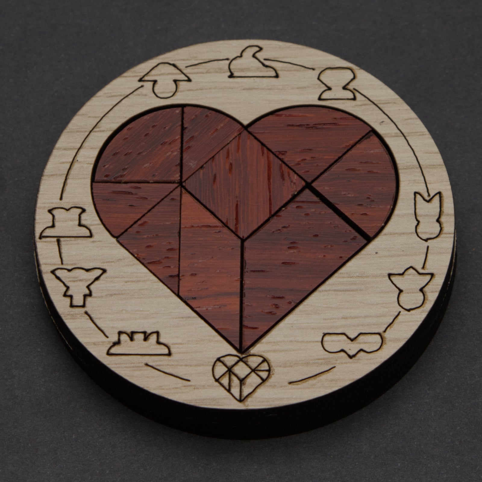 Broken Heart Minipuzzle - Level 8 - Siebenstein-Spiele