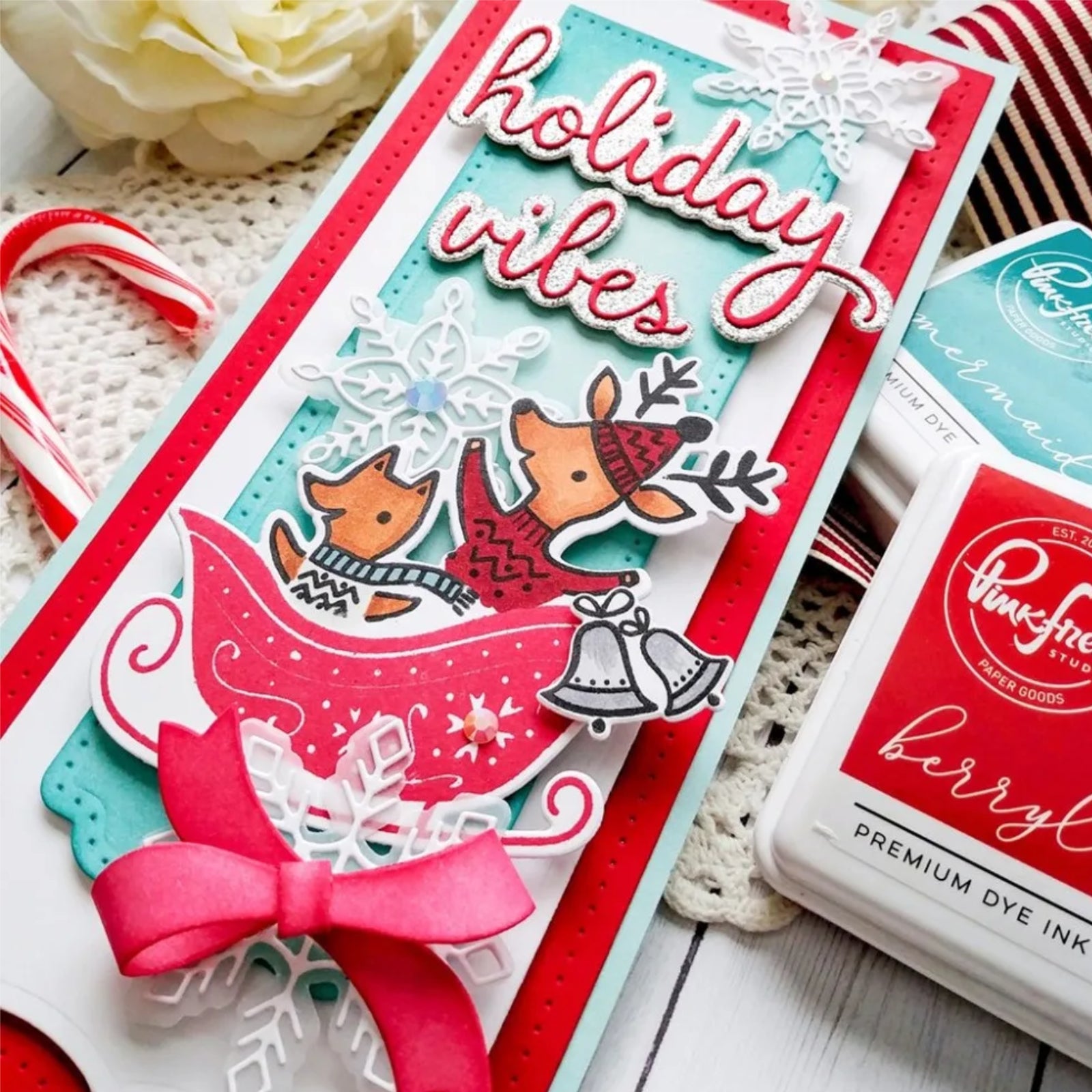 Ten Stunning Snowflakes w Shadows Cutting Dies