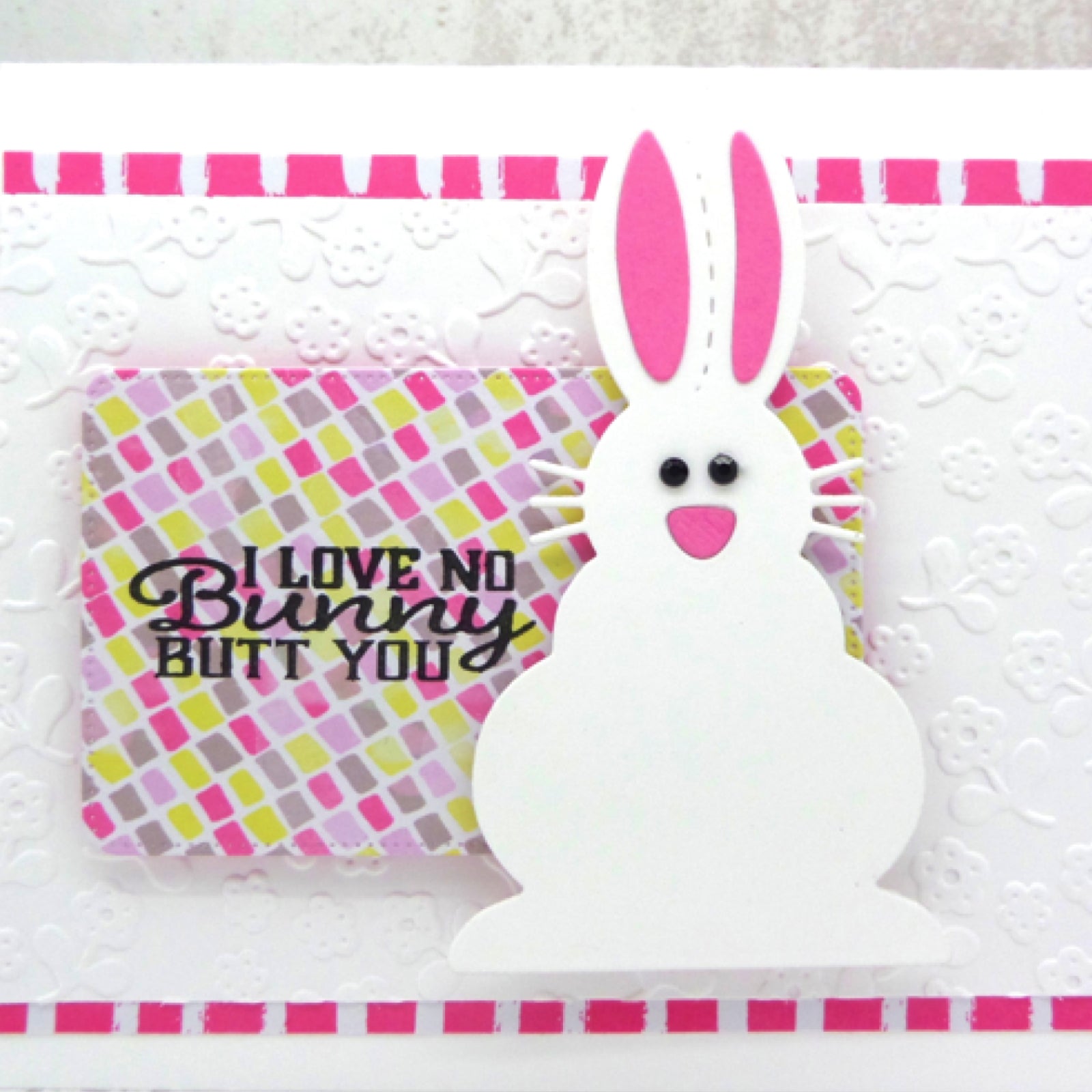 Bunny Rabbit w Carrot Cutting & Embossing Dies