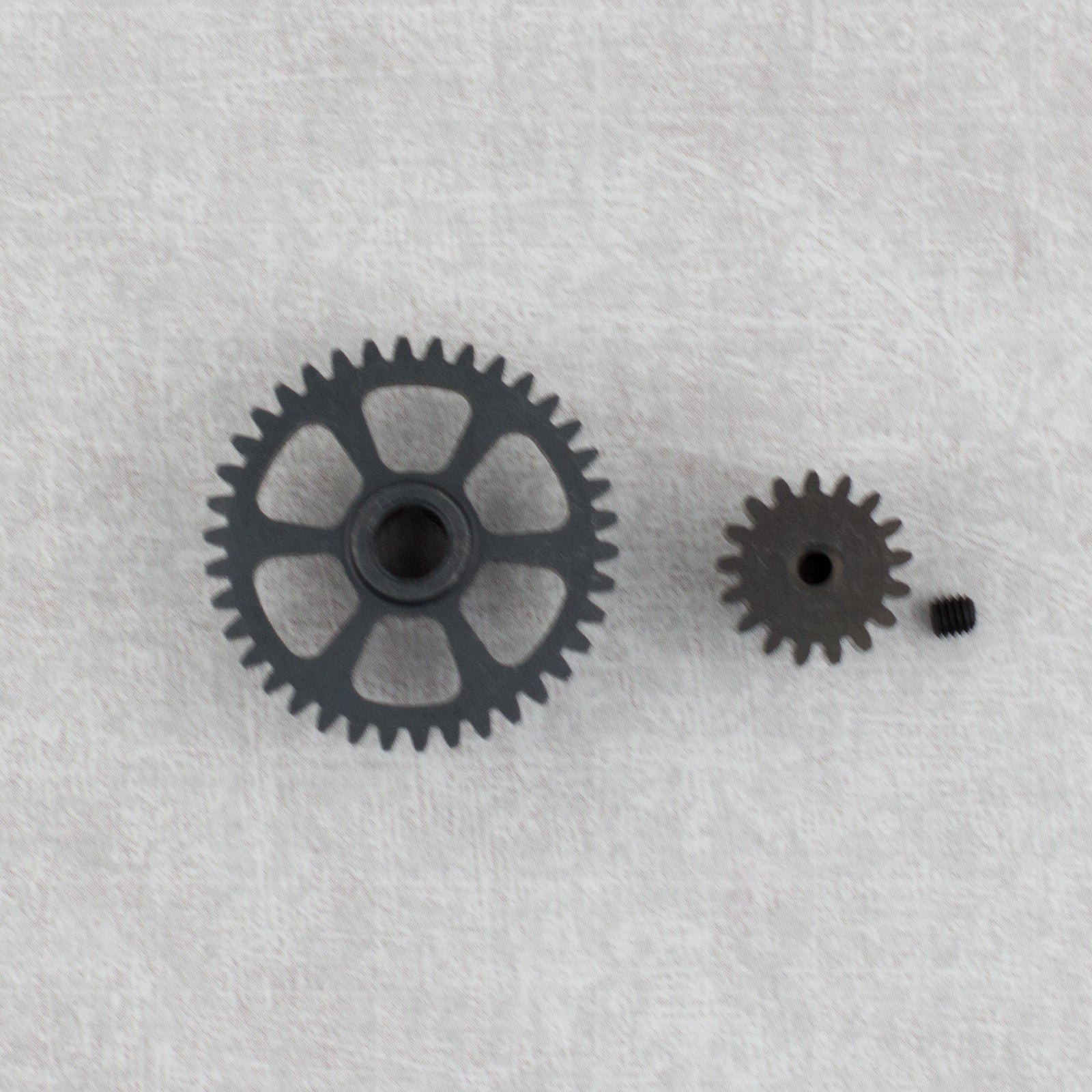 17T Pinion & 38T Reduction Gear Kit for 390 Motor