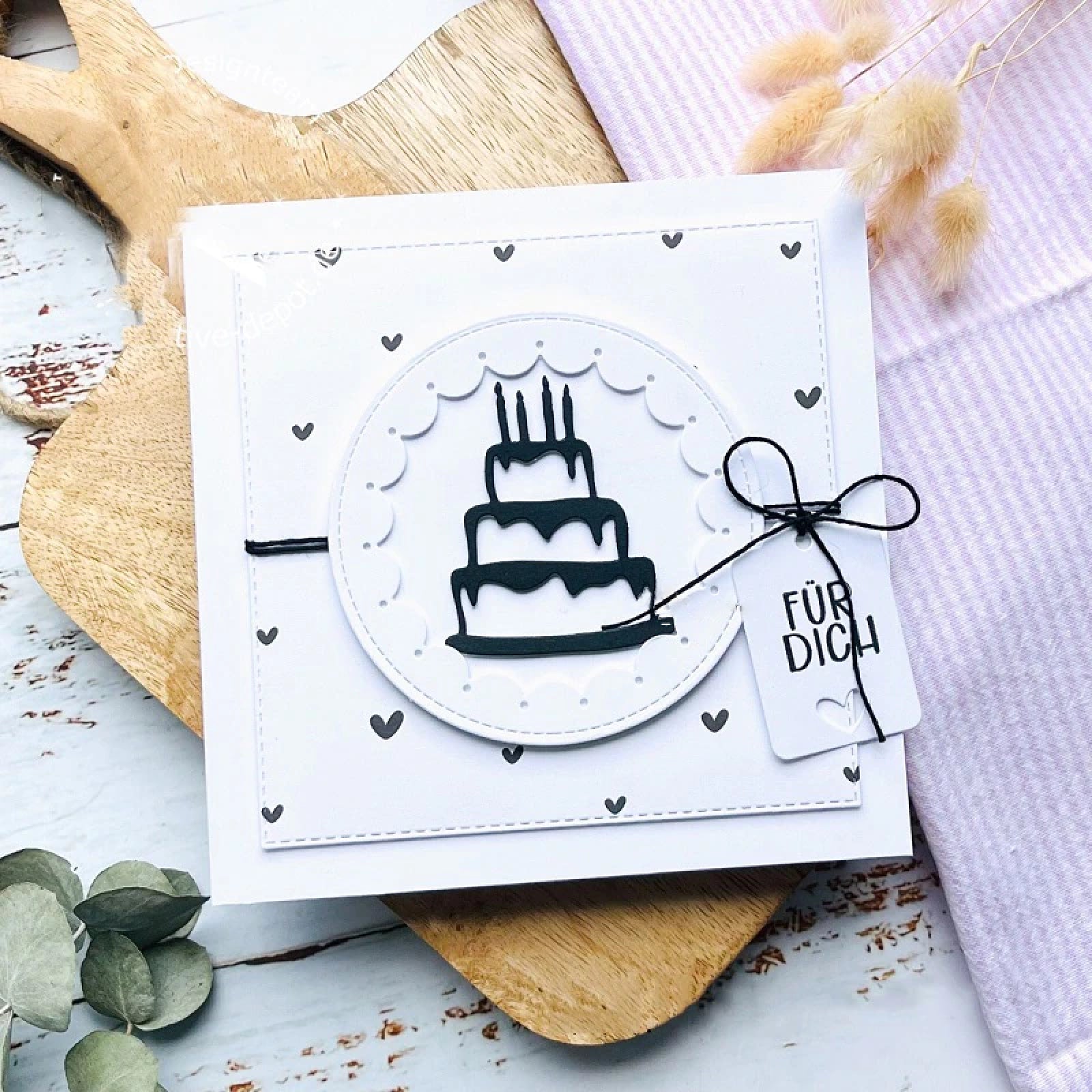 Layering Love Heart Tags Cutting Dies