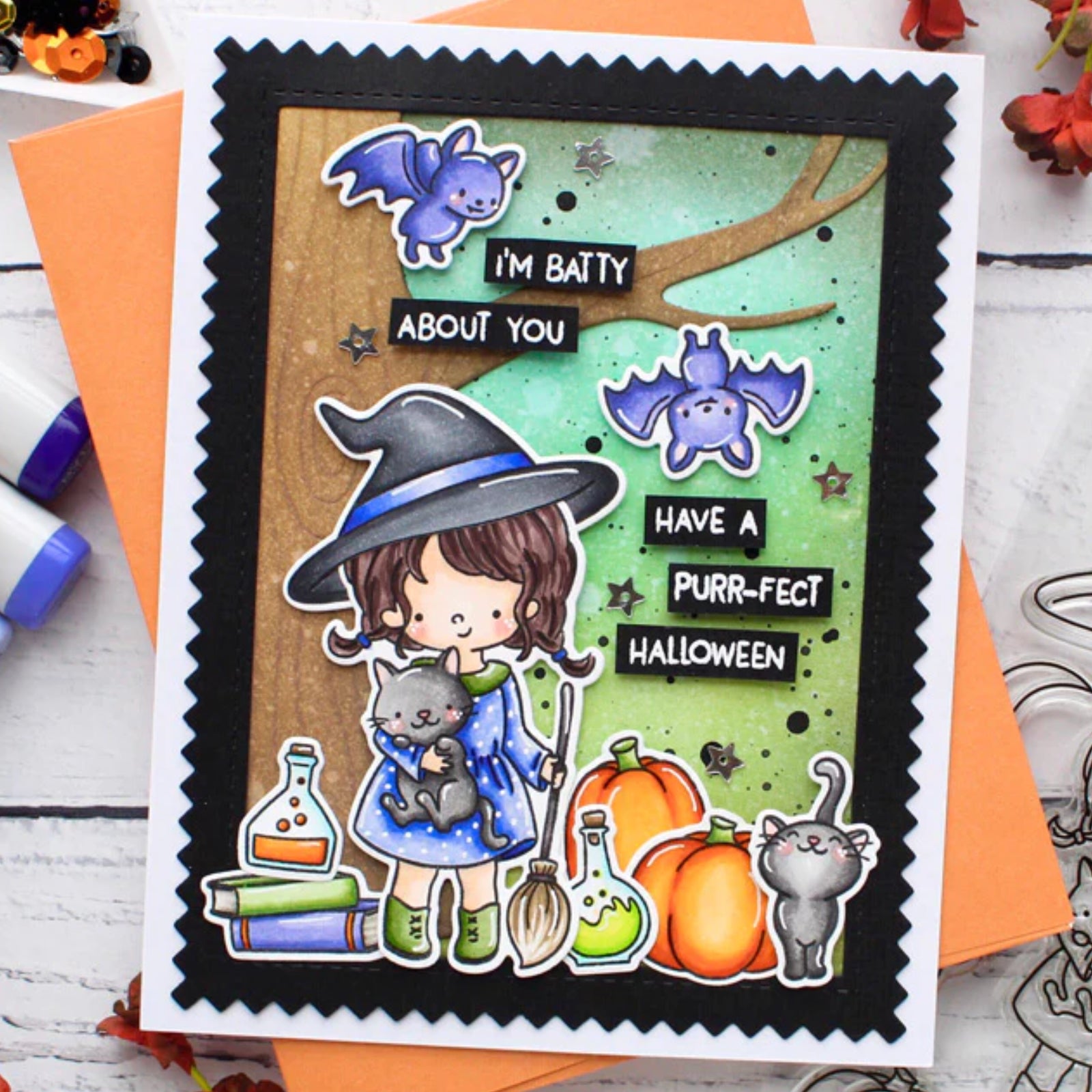 Oak Tree Close-up Background Frame Cutting Dies