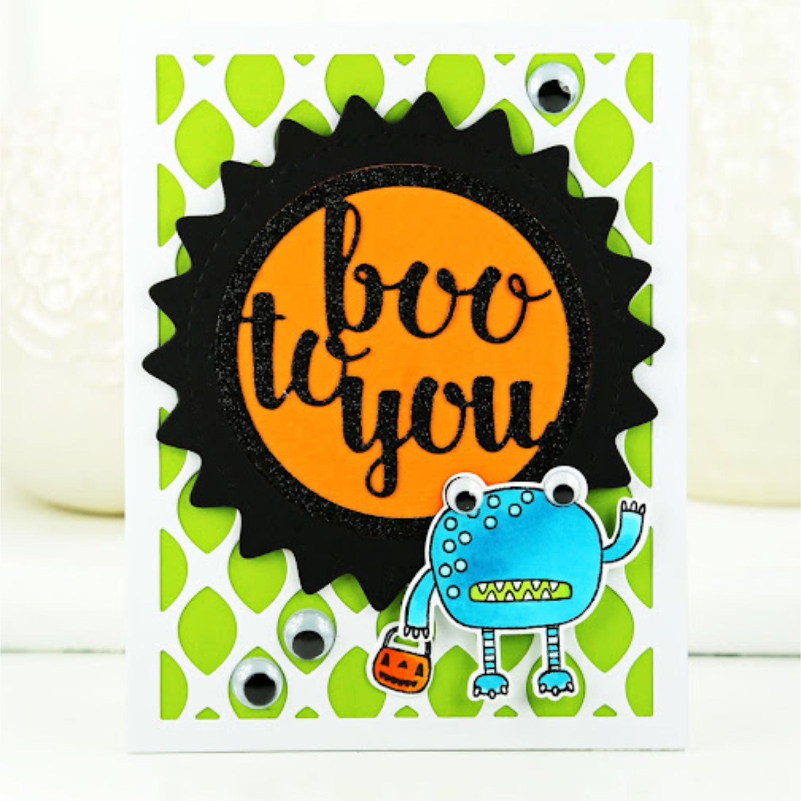 Boo to You Circular Frame w Stitched Burst Outer Frame Cutting Die