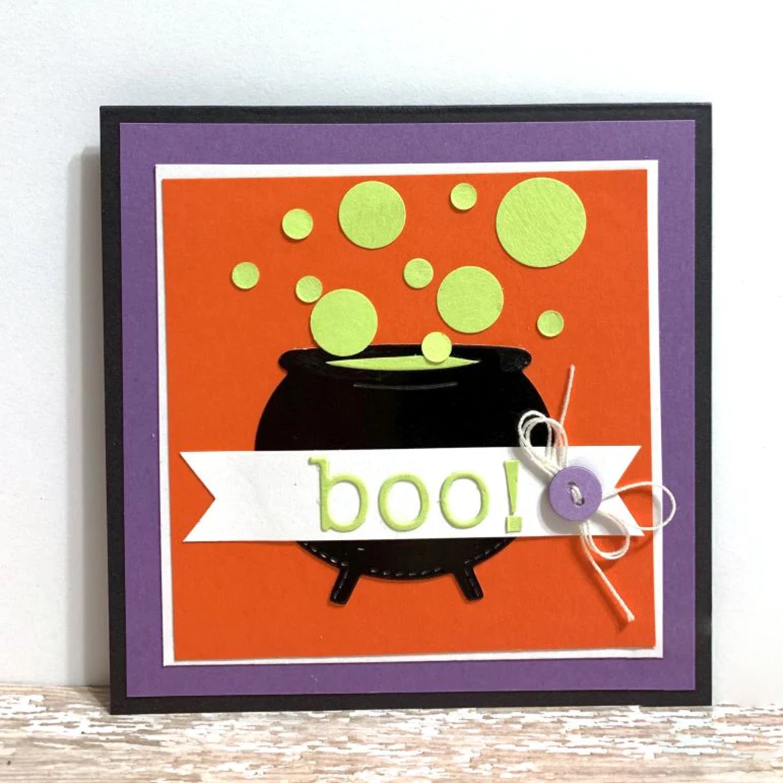 Cauldron/Pot of Gold w Magical & Sparkle Words Cutting Dies