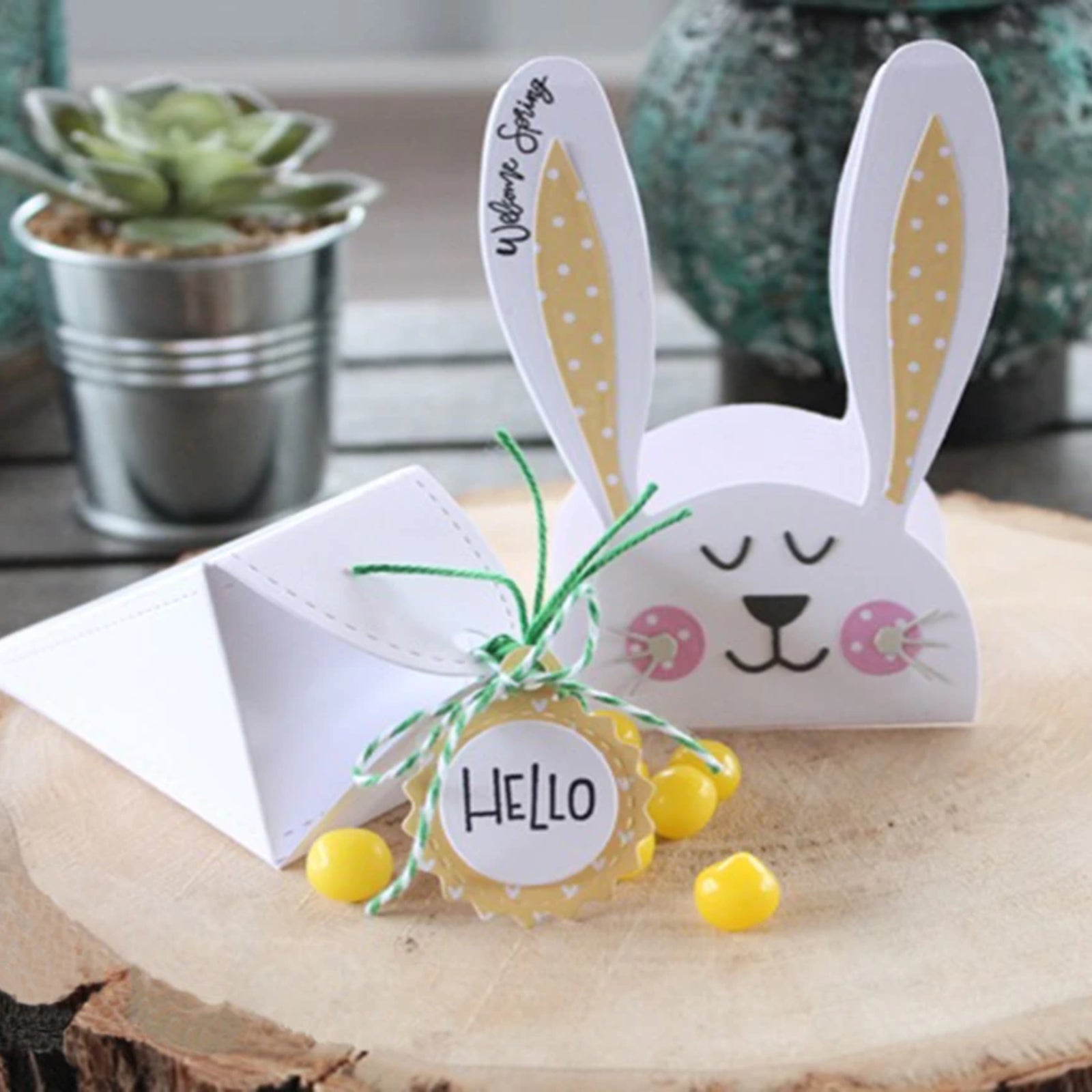 Big Bunny Head Cutting & Embossing Dies