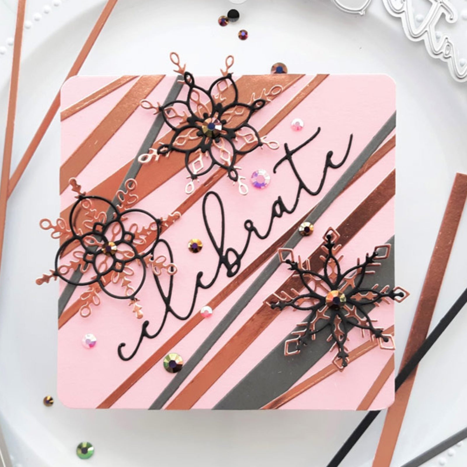 Ten Stunning Snowflakes w Shadows Cutting Dies