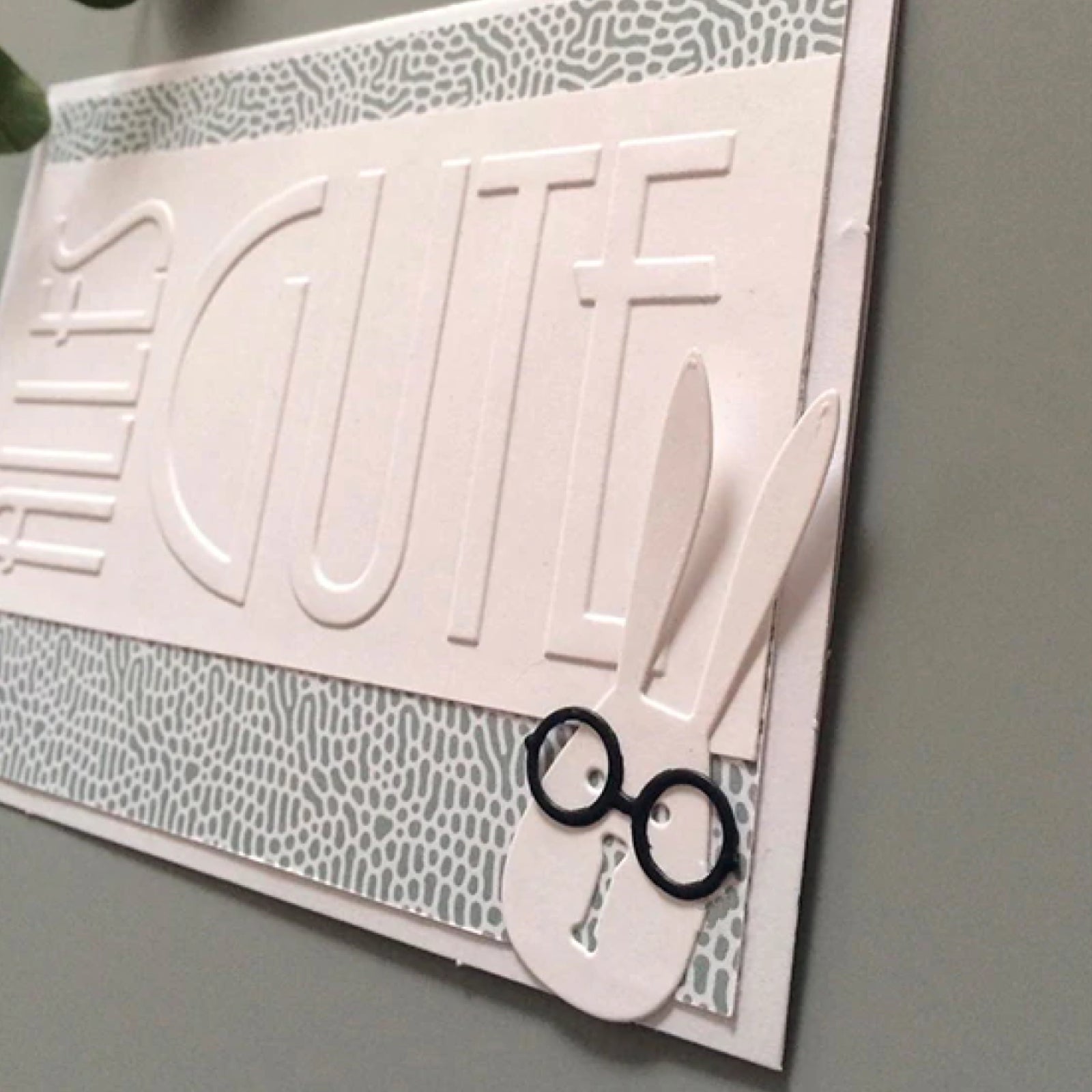 Mr. Bunny Head w Tag Cutting & Embossing Dies