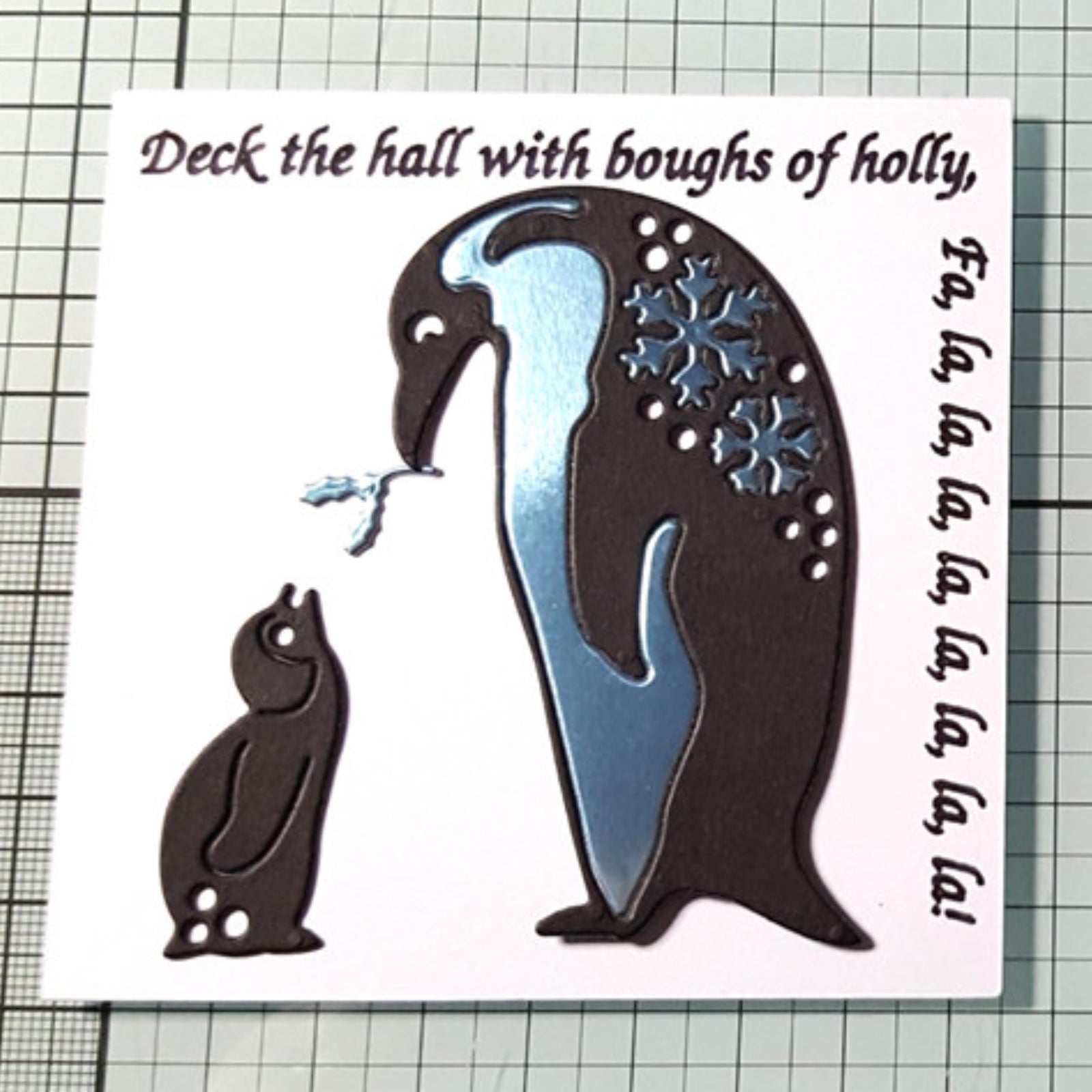 Parent & Baby Penguins w Snowflakes & Fish Cutting Dies