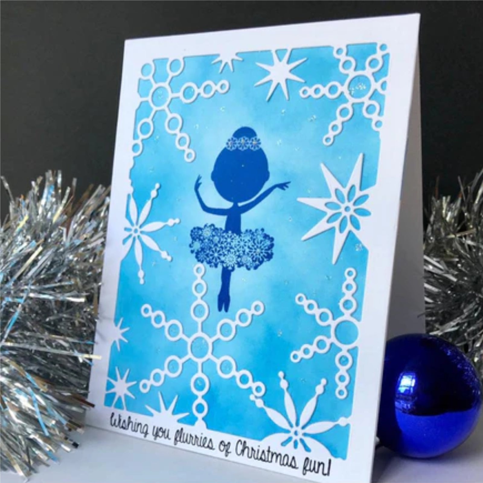 Snowflakes Background Frame Cutting Die