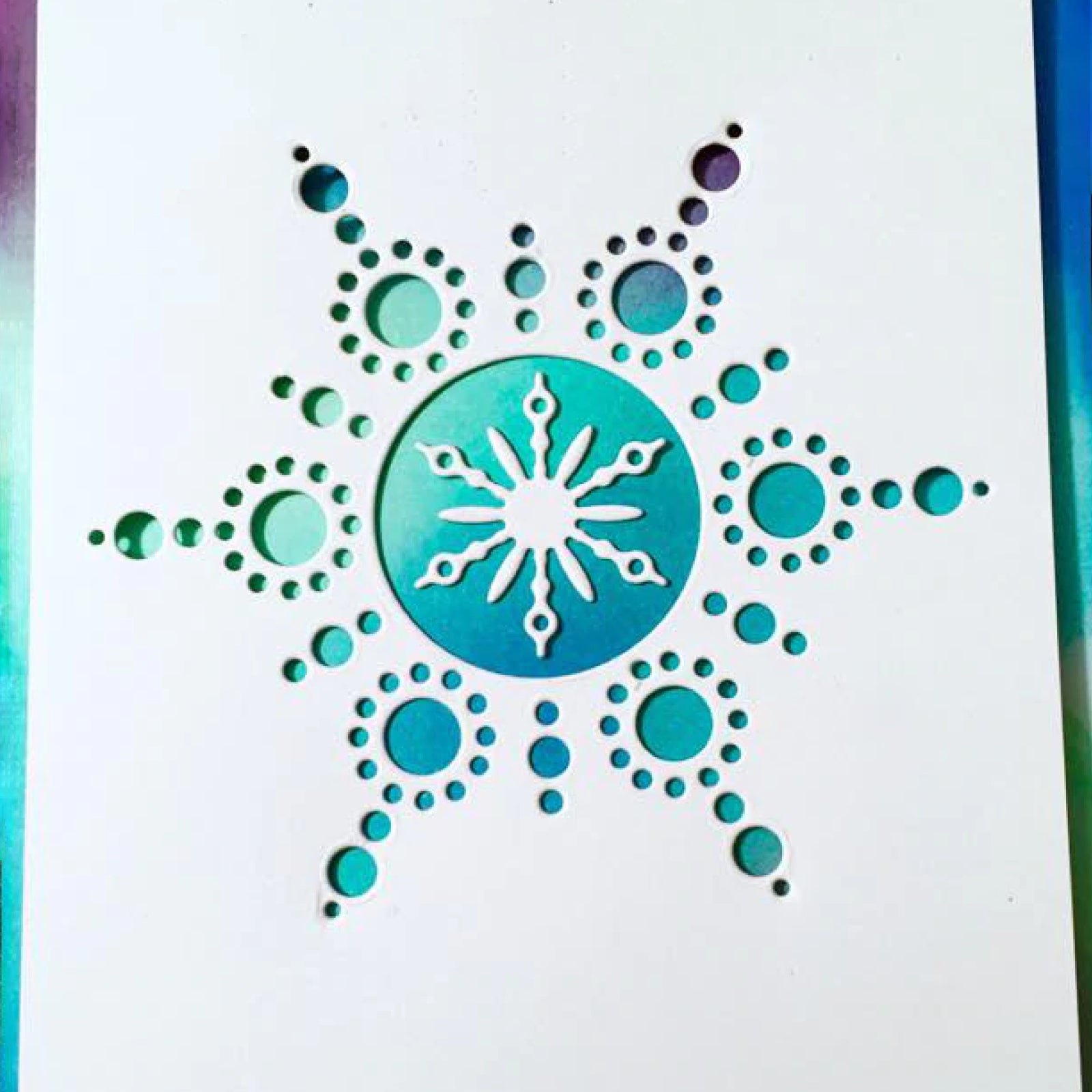Cutout Dots Snowflake w Solid Snowflake Cutting Die