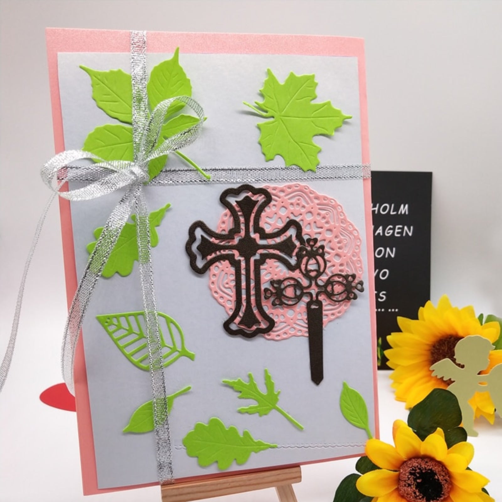 Five Fine Leaves Cutting & Embossing Dies