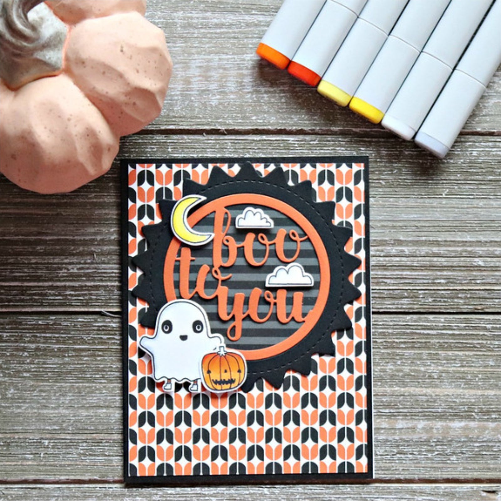 Boo to You Circular Frame w Stitched Burst Outer Frame Cutting Die