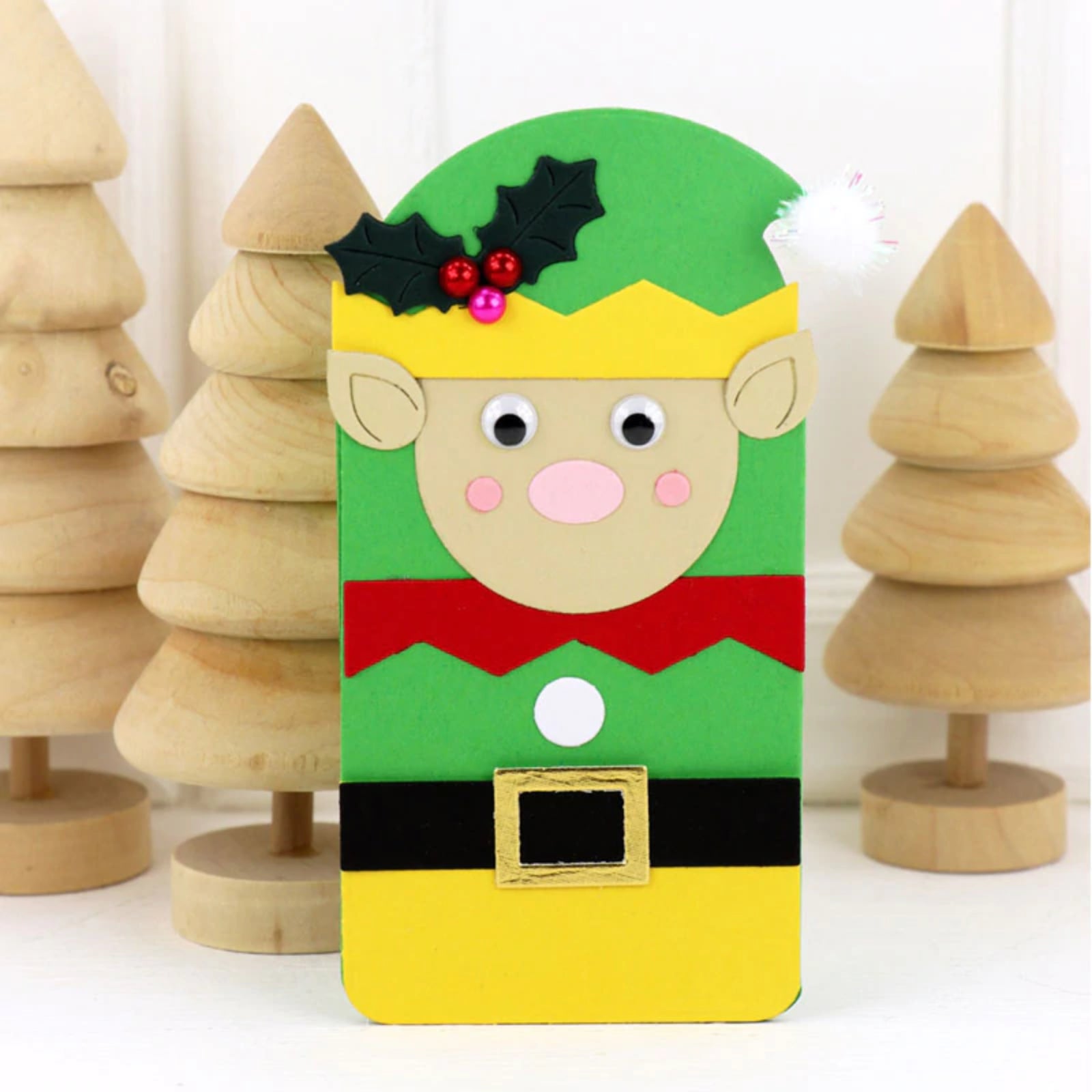 Christmas Characters w Gift Card Holder / Tag Mega Cutting Dies Set