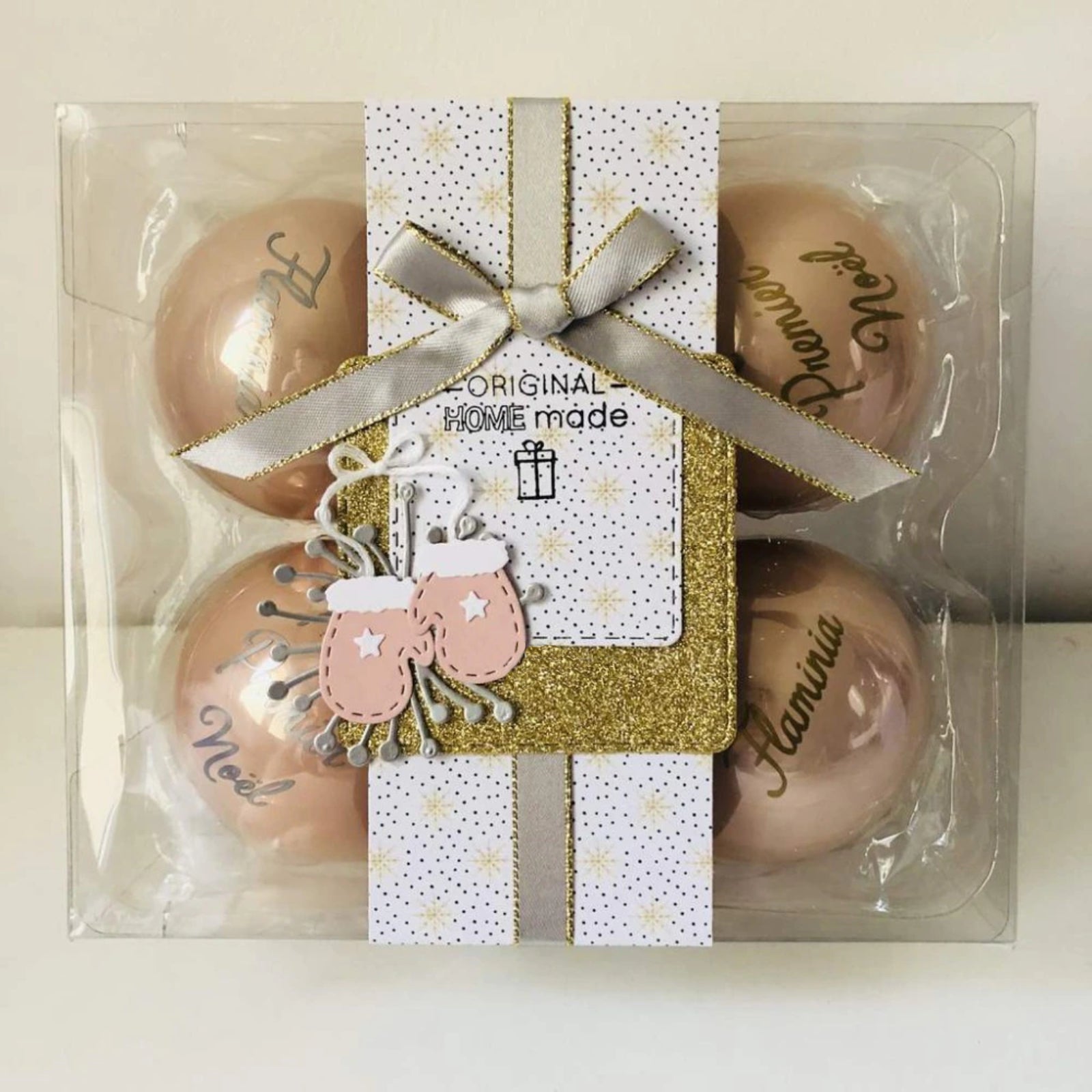 Decorate It Mini Mittens & Layered Candy Canes Cutting Dies