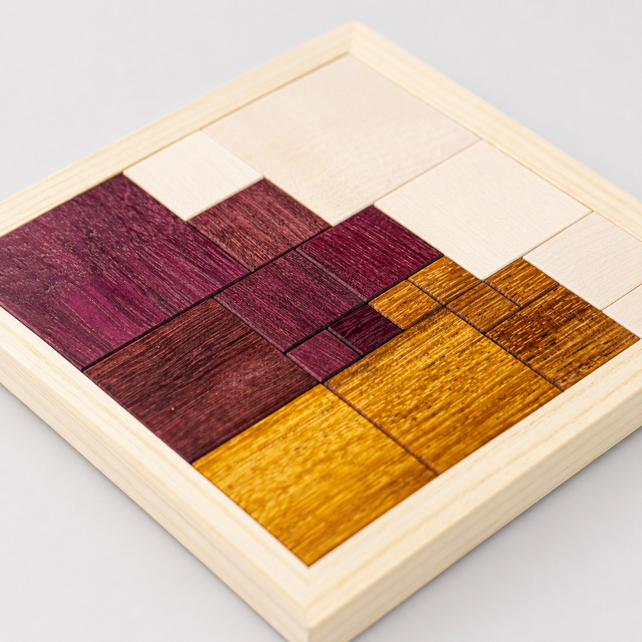 Serial Squares NTC – Advanced Packing Puzzle by Pelikan Puzzles