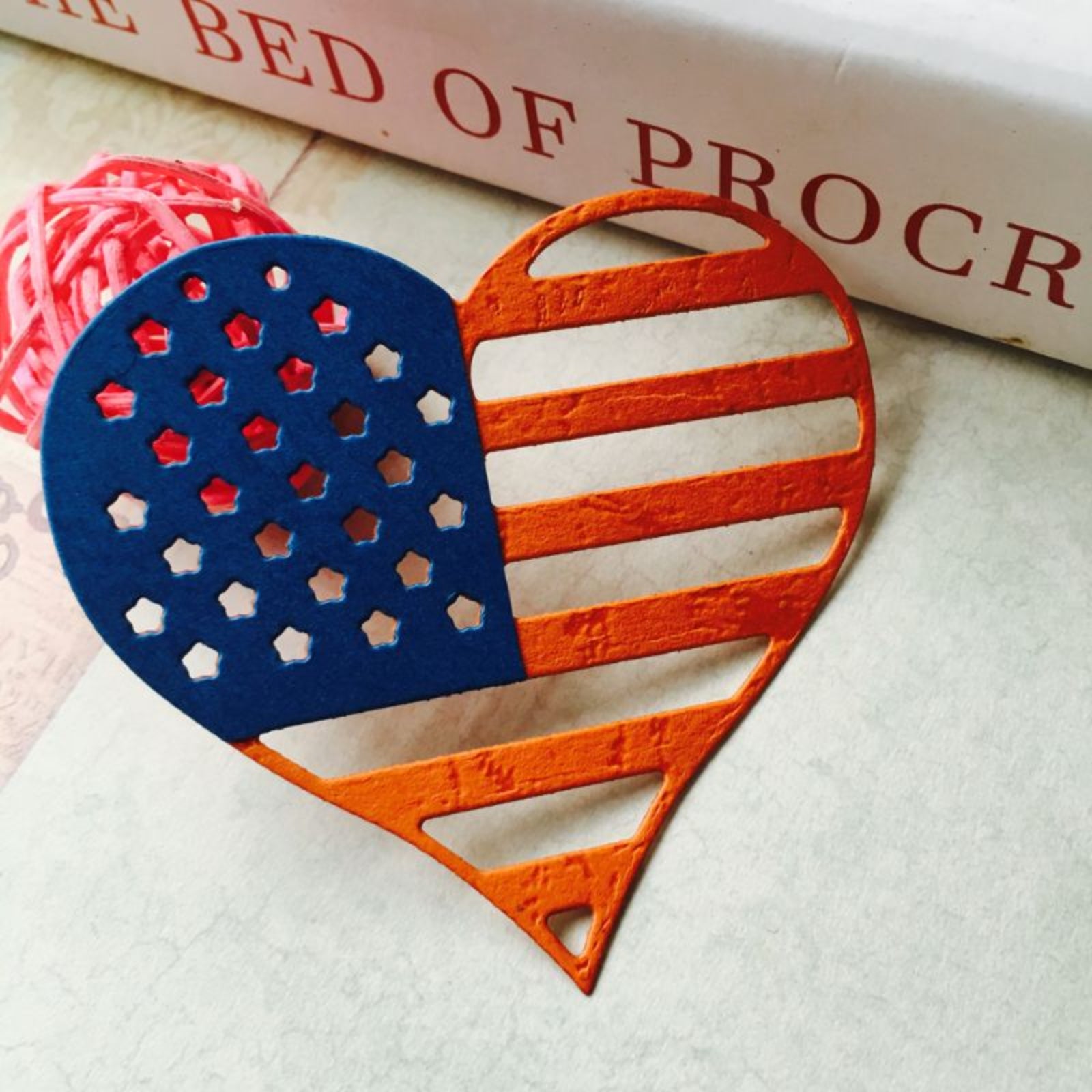 Heart-Shaped American Flag Cutting Die