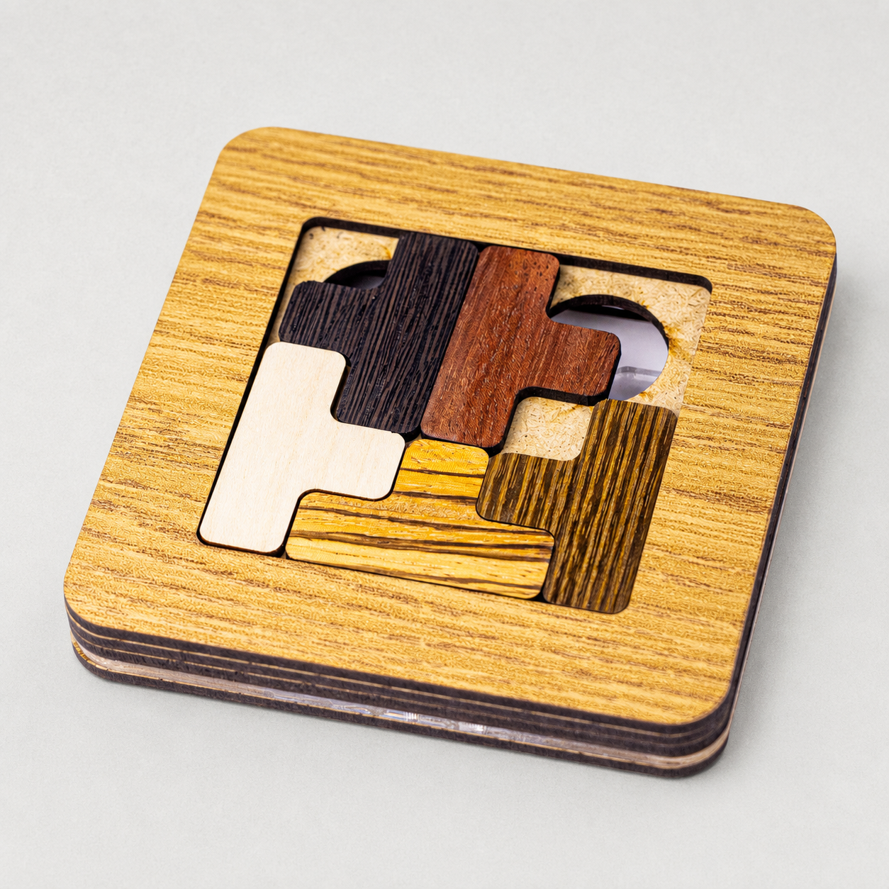 T TIME! – Expert Packing Puzzle by Pelikan Puzzles