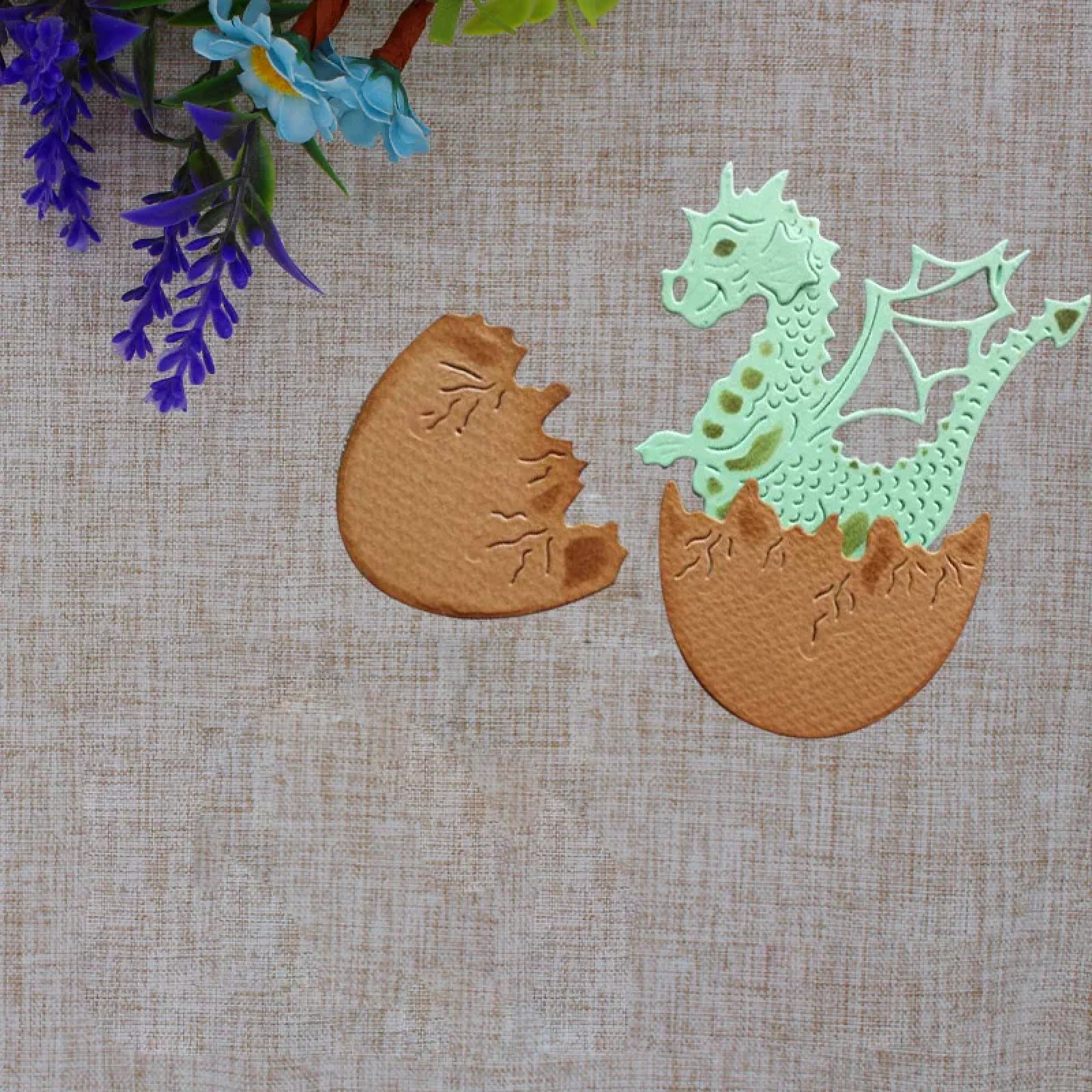 Baby Dragon Hatchling w Cracked Egg Shells Cutting & Embossing Dies