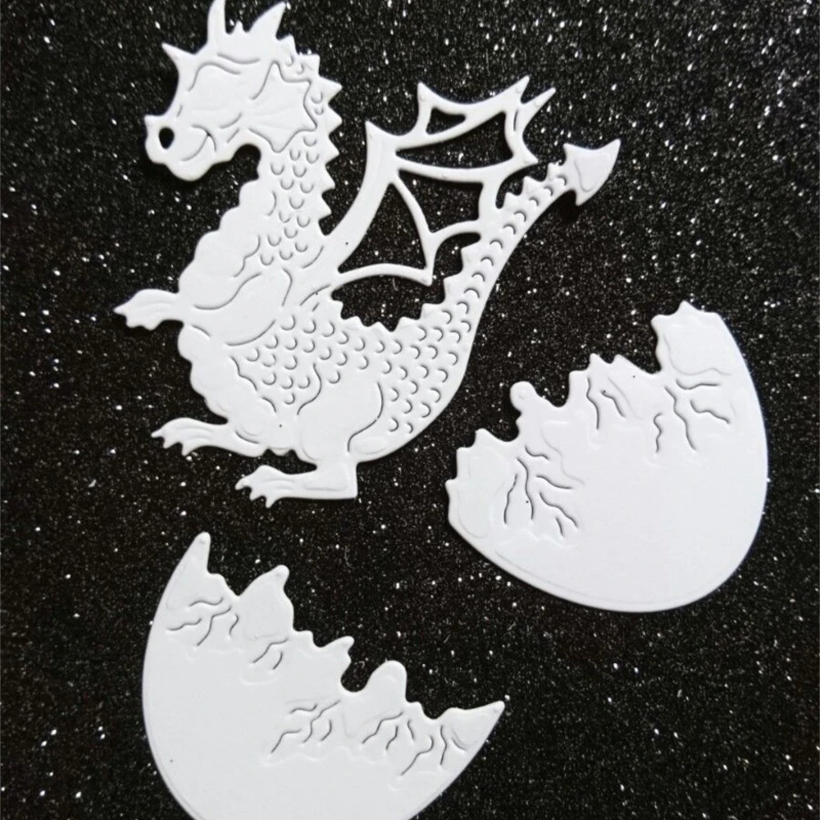 Baby Dragon Hatchling w Cracked Egg Shells Cutting & Embossing Dies