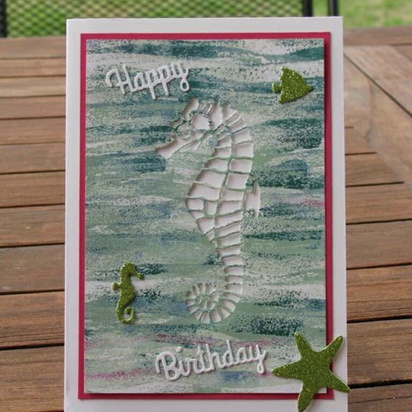 Stunning Cutout Seahorse Cutting Die