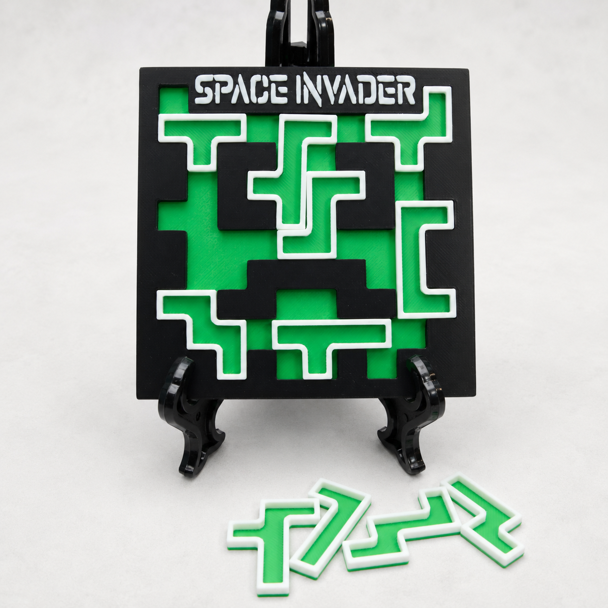 Space Invader – Intermediate Packing Puzzle by Team JB Hobbies