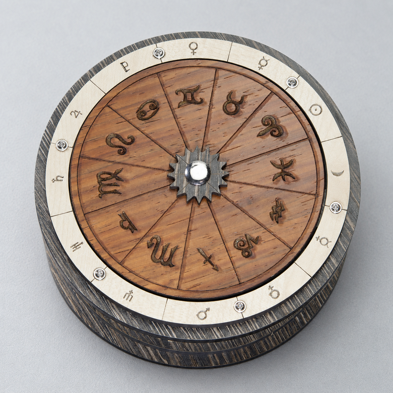 Medici Box – Advanced Puzzle Box by Siebenstein-Spiele